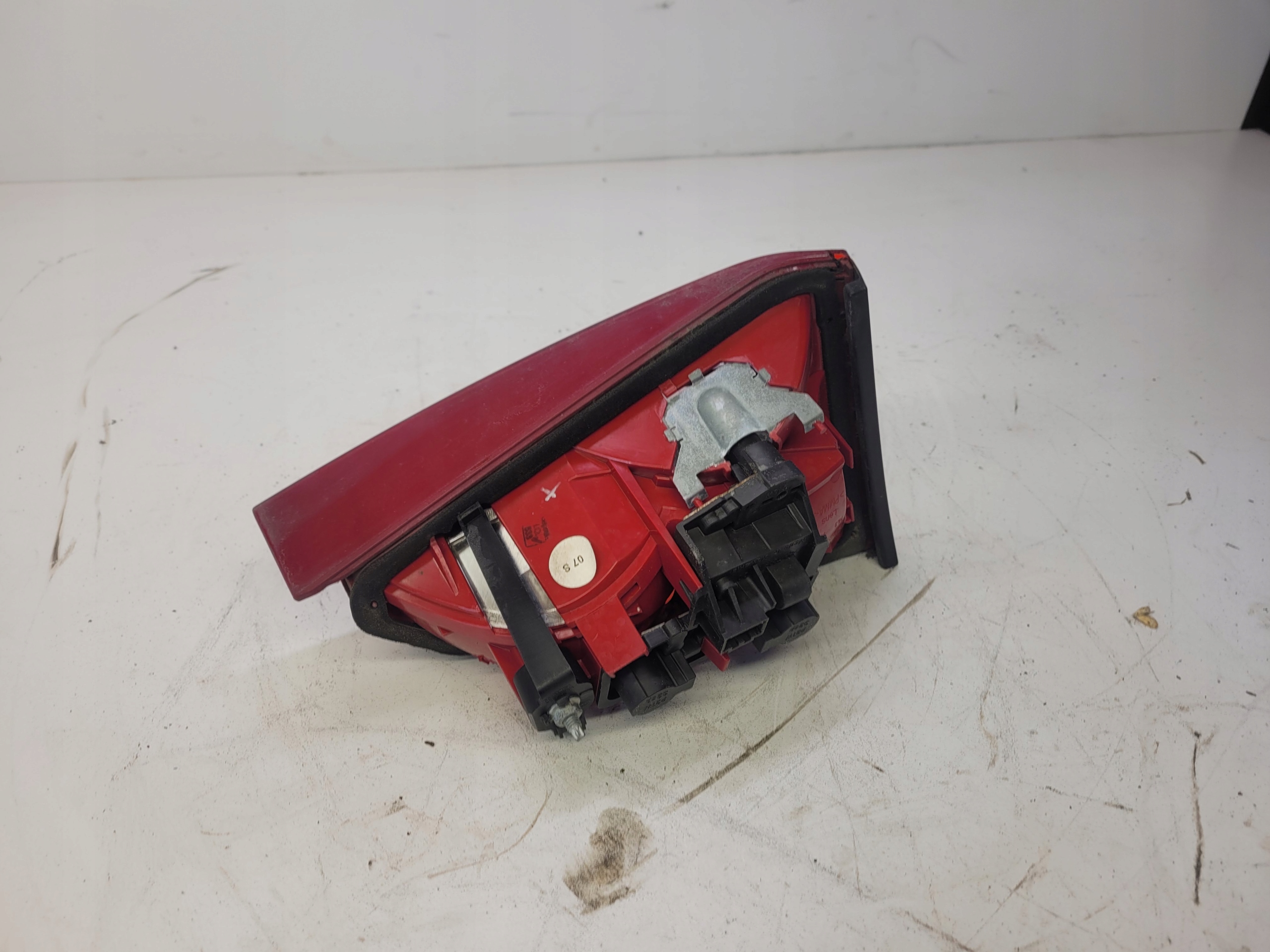 light right rear part to the bonnet AUDI A4 B8 SEDA 8K5945094