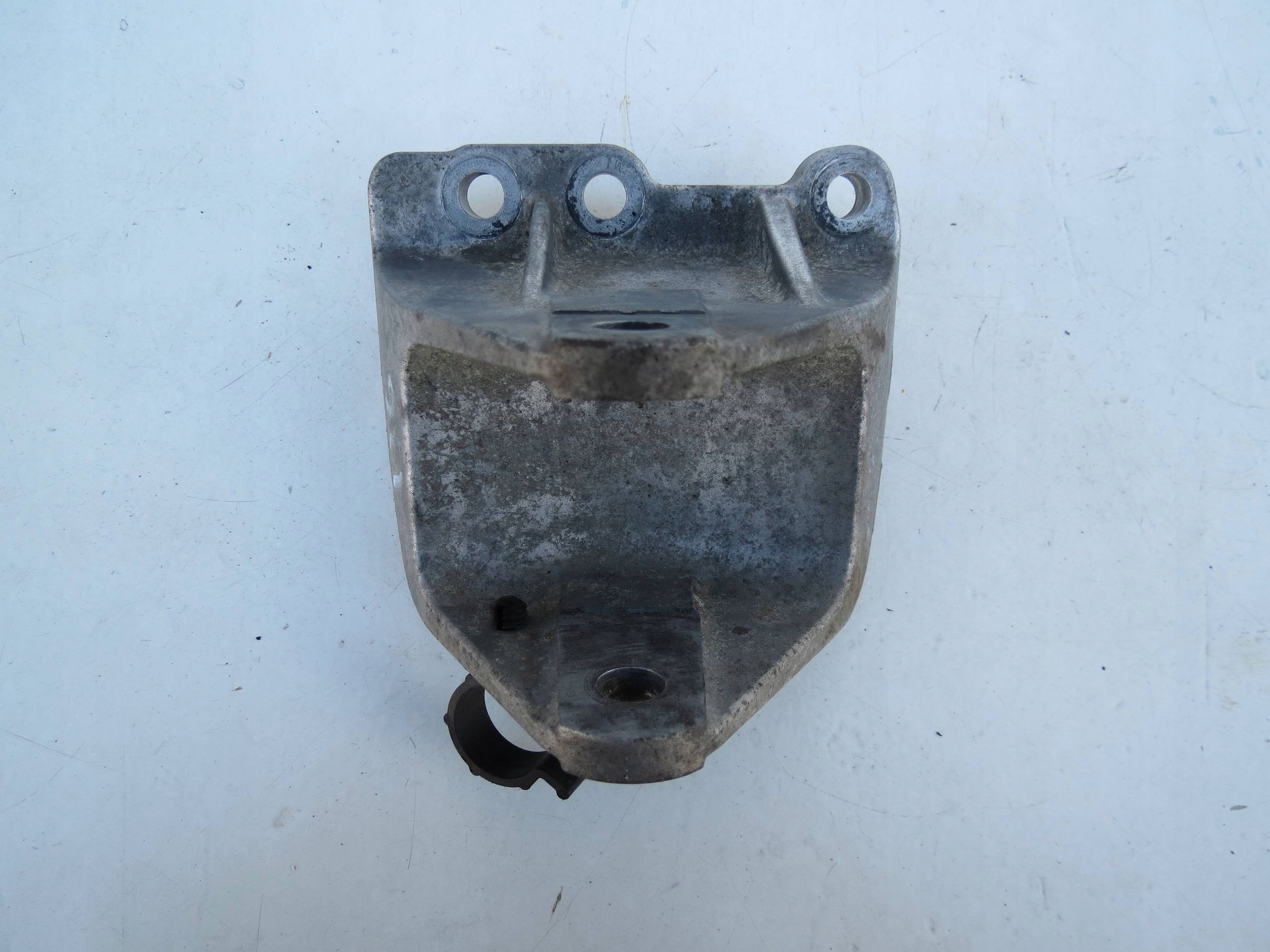 holder engine mount VOLVO S80 II 4.4 V8 30723110