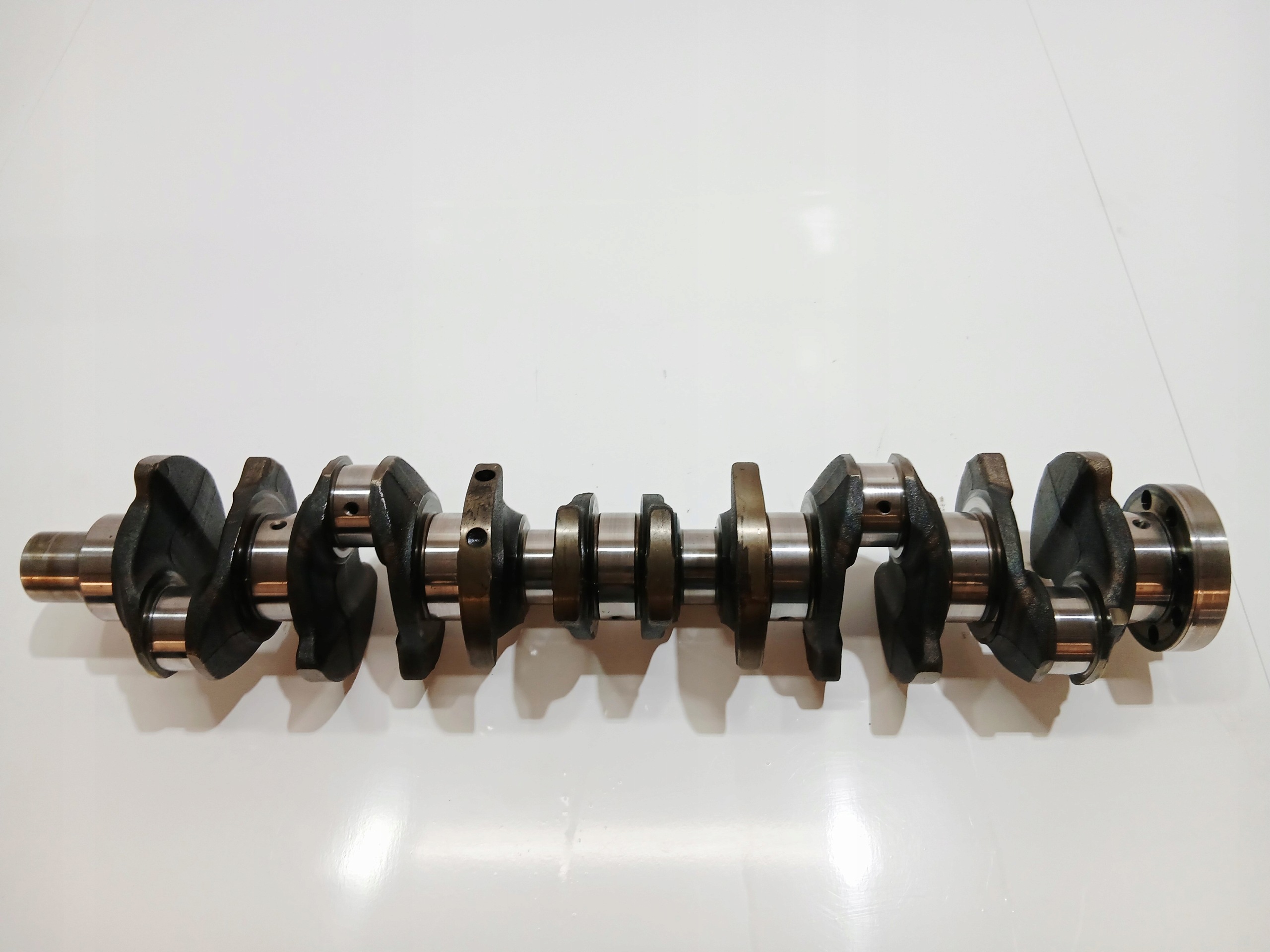crank KOROBOWY BMW E60 E61 525 D 7780913 BAV