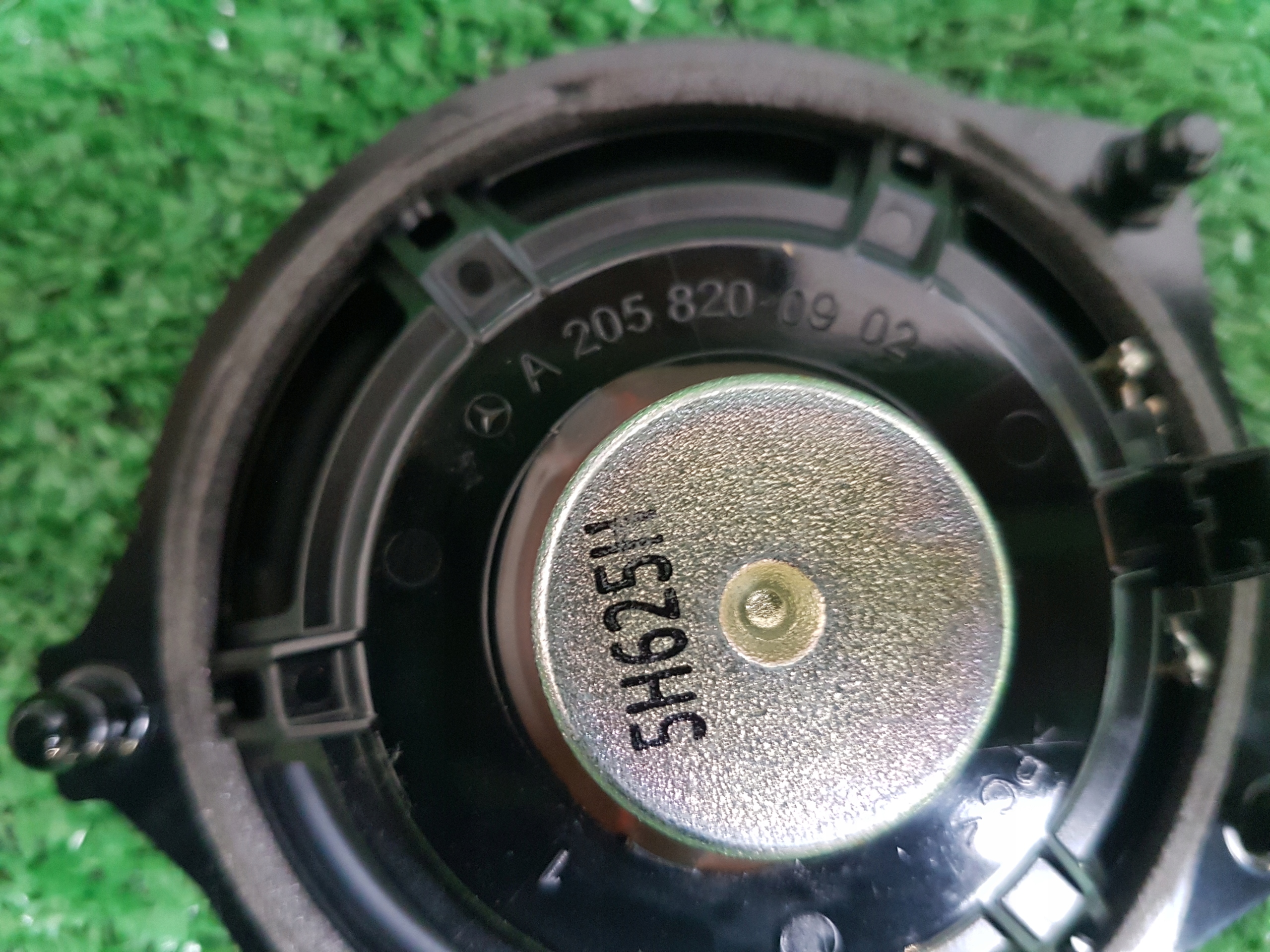 speaker MERCEDES-BENZ C KLASA W205 2017 AMG A2058200902