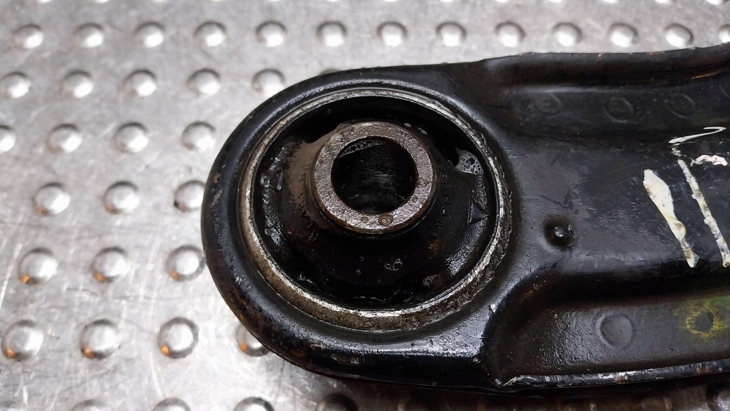 arm left front 6N0407158 VW POLO III LUPO 6X AROZA