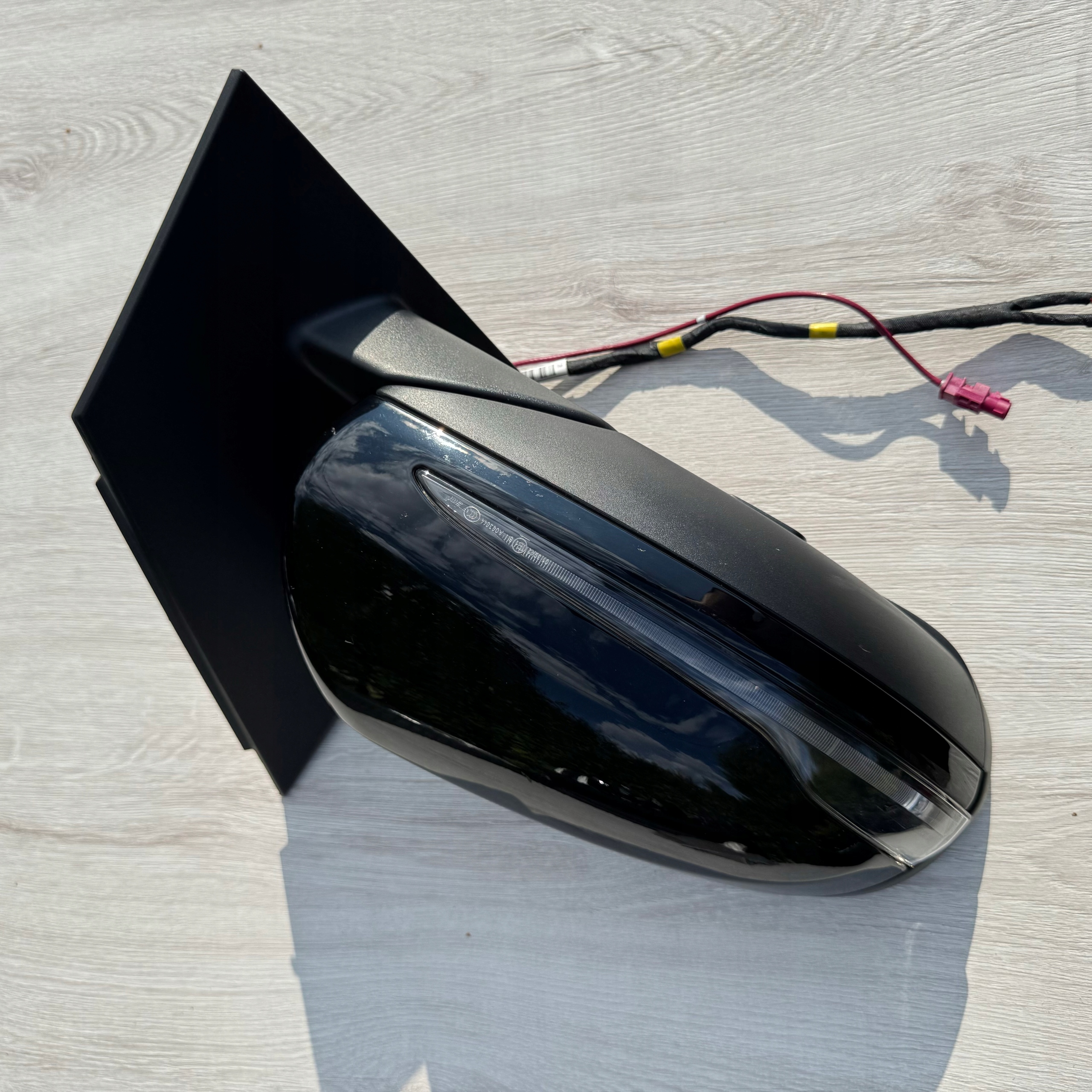 mirror right MERCEDES B-KLASA W247 14 PIN (7+7)