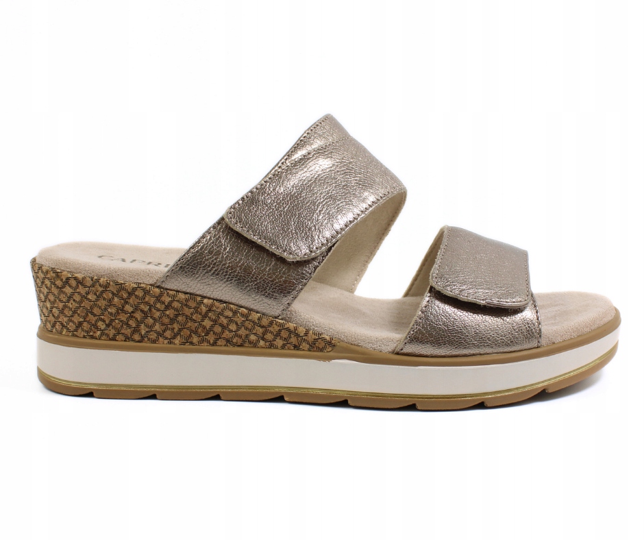 Komfortní kožené nazouváky na koturnu Caprice 27250, zlaté, velikost 38