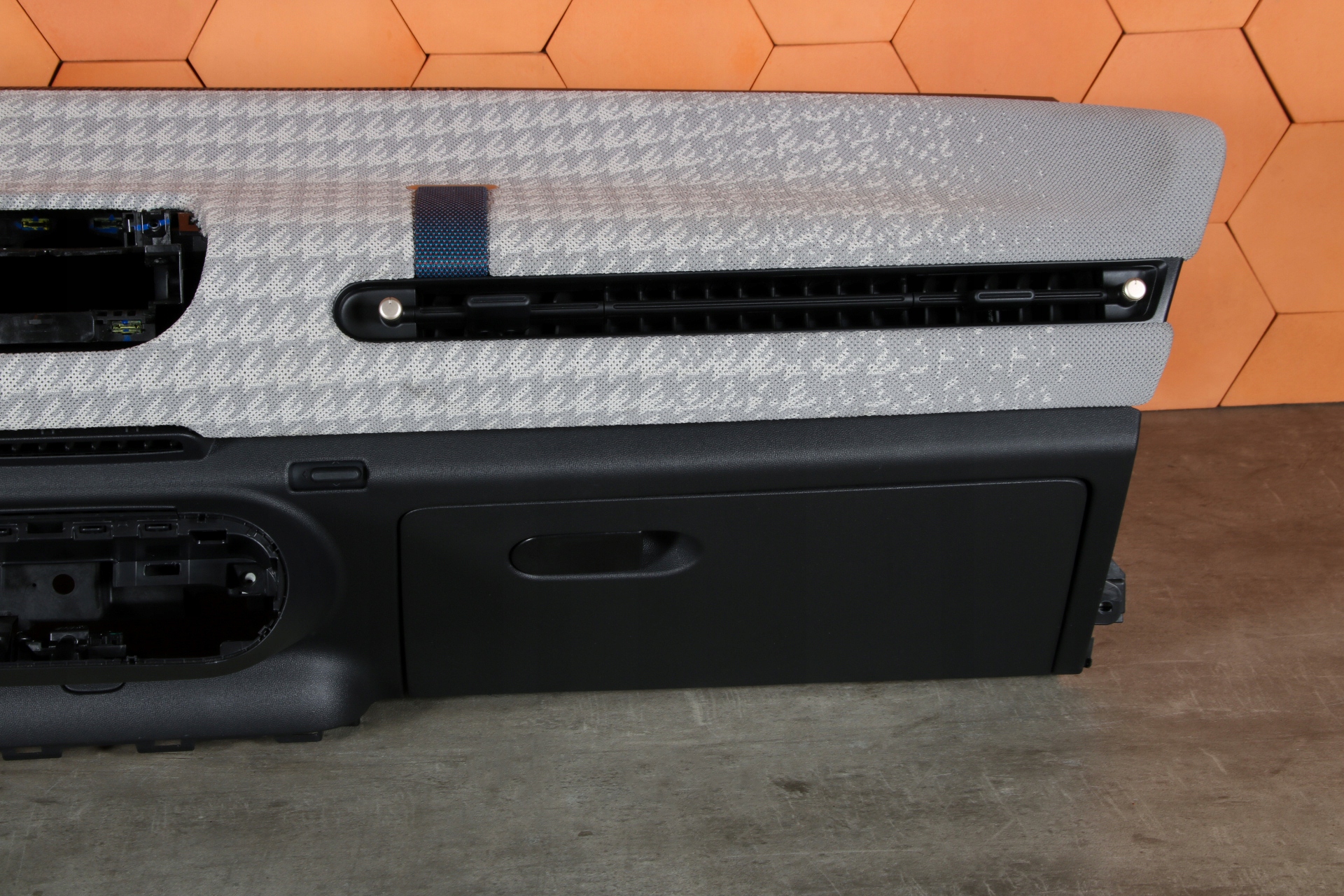 MINI COOPER J01 originál dashboard instrument panel console HEAD UP