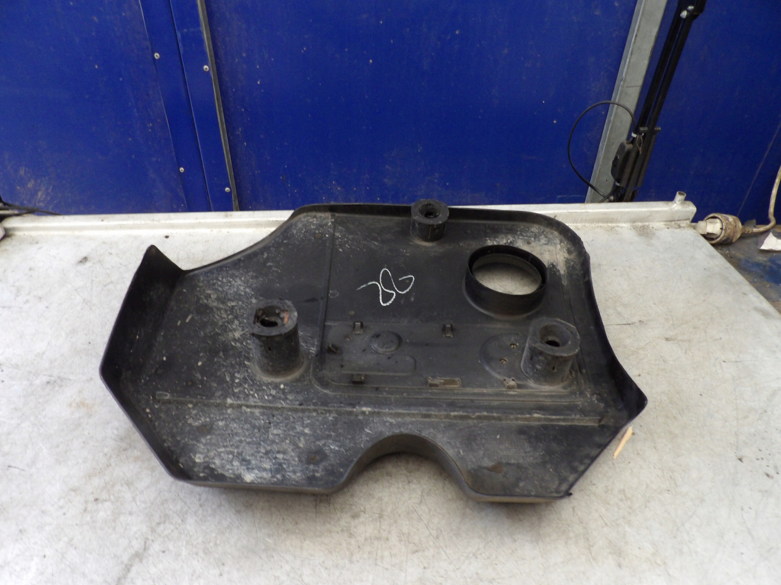 Skoda Fabia and 1,9 sdi motor cover