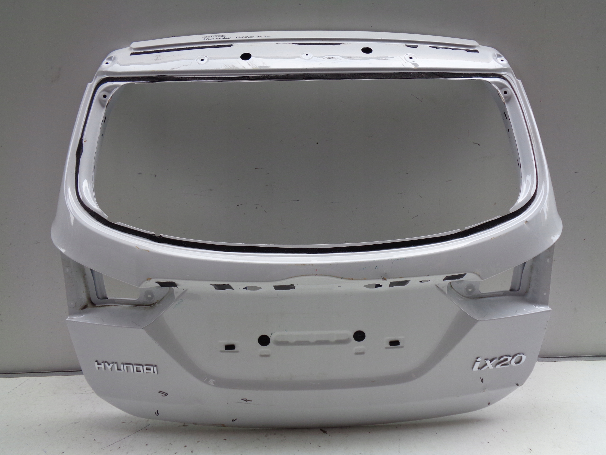 boot doors HYUNDAI IX20 10- NR 35586