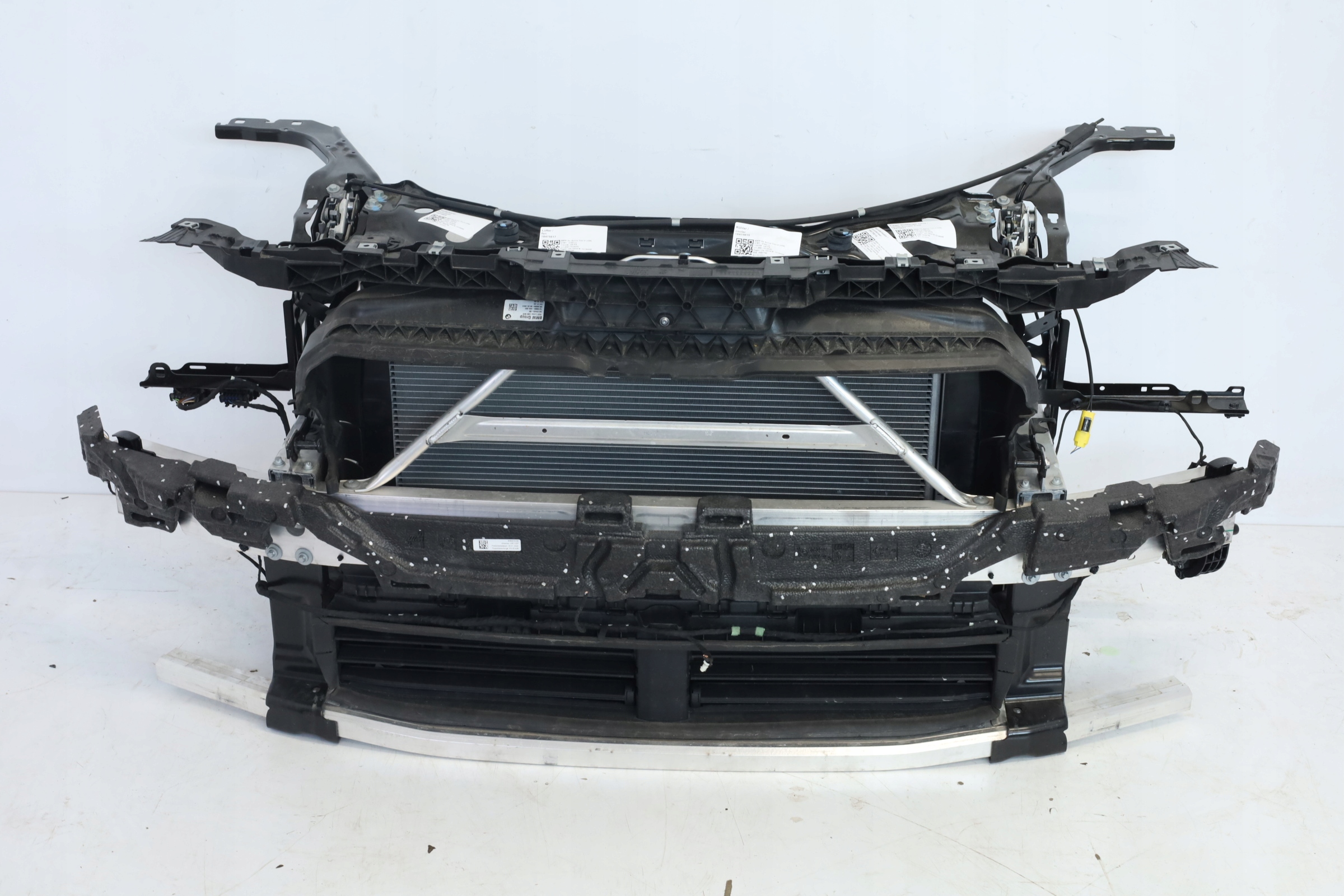 WZMOCNIENIE PAS Z CHŁODNICAMI RADAR BMW U06 218d 150KM