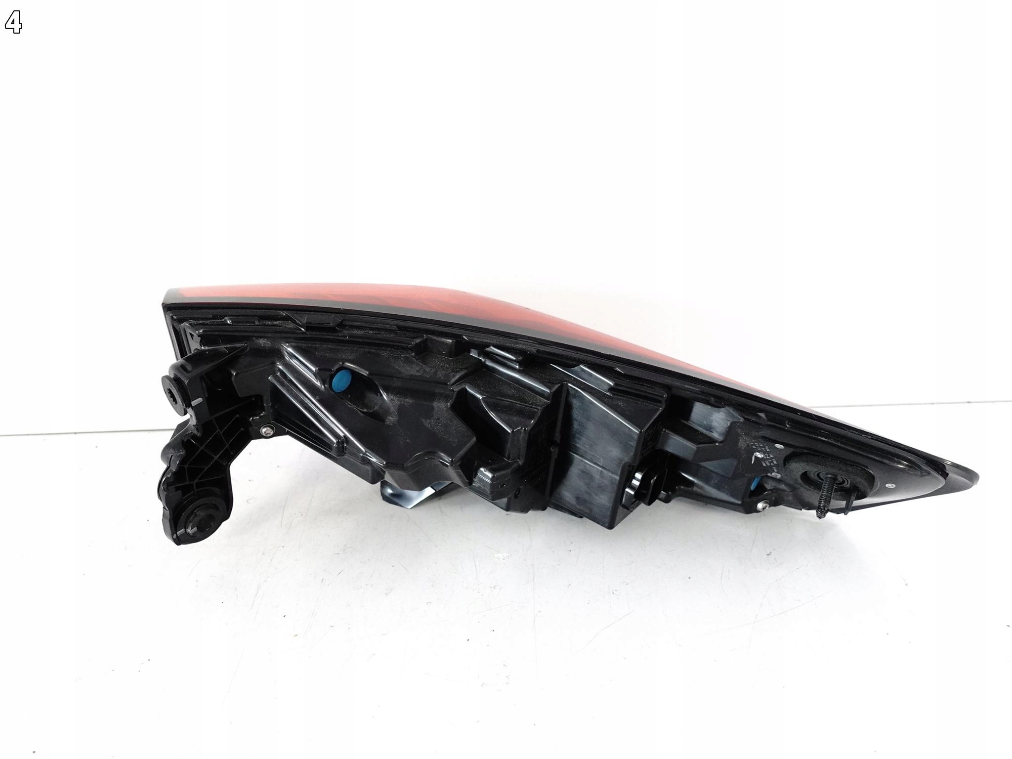 BMW X2 II U10 23- light LED left rear part EUROPA