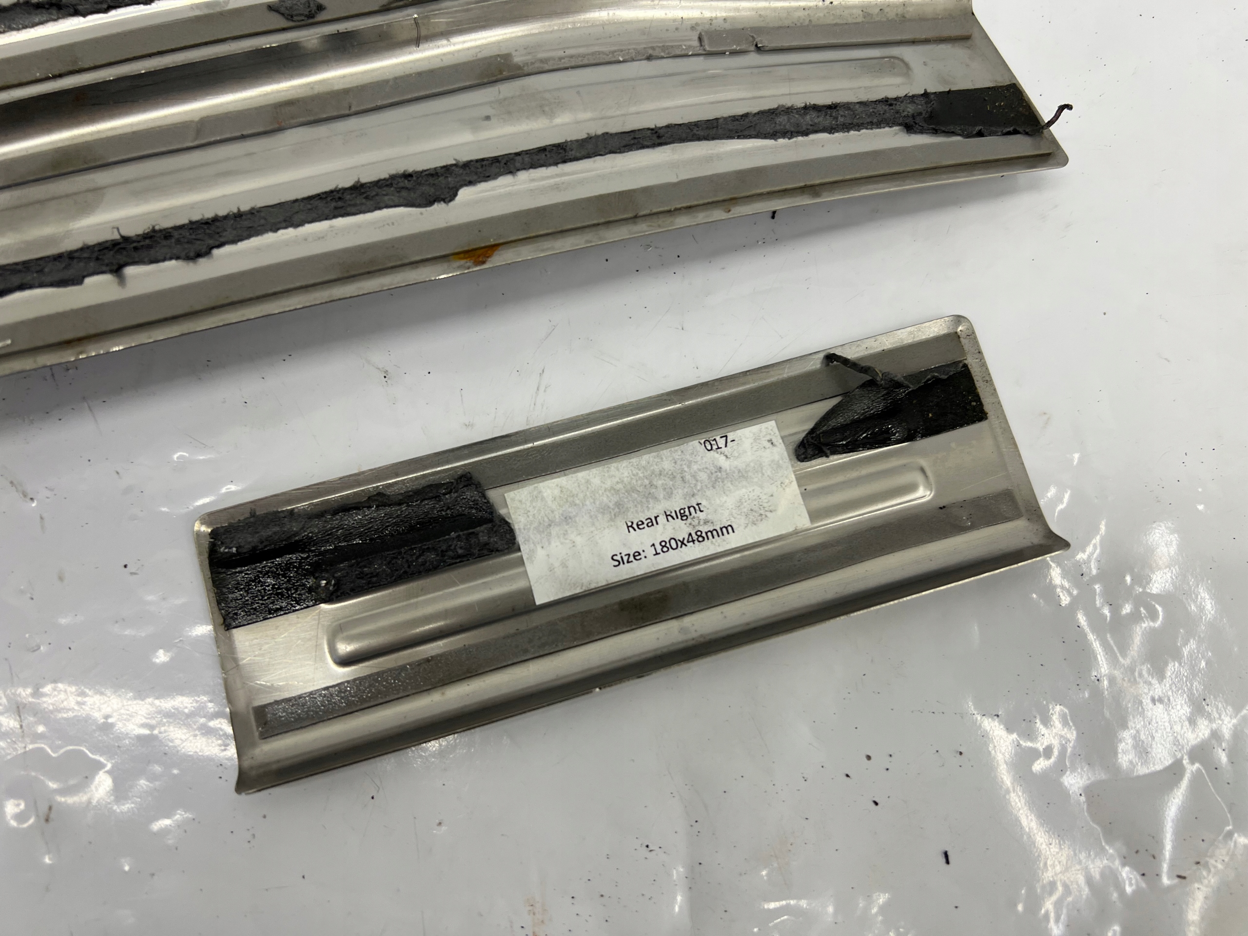 VOLKSWAGEN T-ROC / T-ROC 2017-2023 caps mouldings threshold thresholds EXCLUSIVE