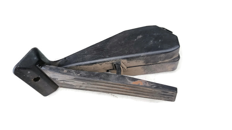 BMW 1 E87 04-r POTENCJOMETR PEDAŁ GAZU 74766500