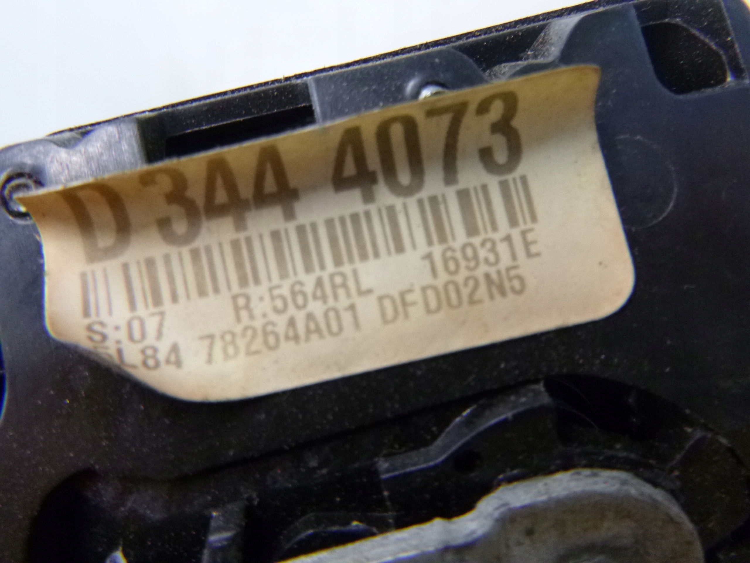 lock door rear left Mazda Tribute 2000-2007 D