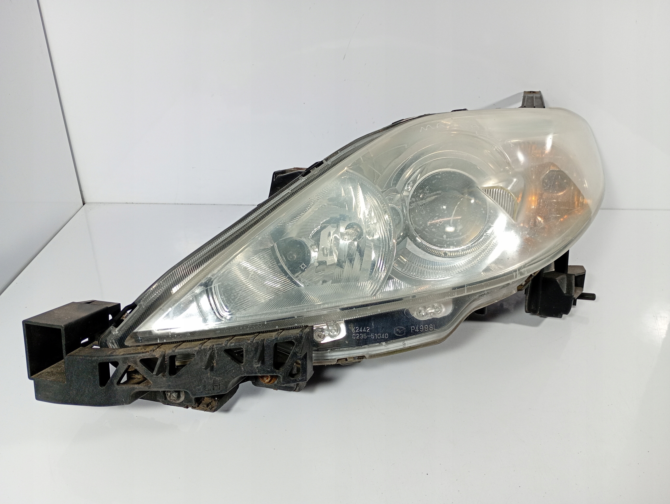 Mazda 5 V 05-10 REFLEKTOR left light left front front OE C23551040