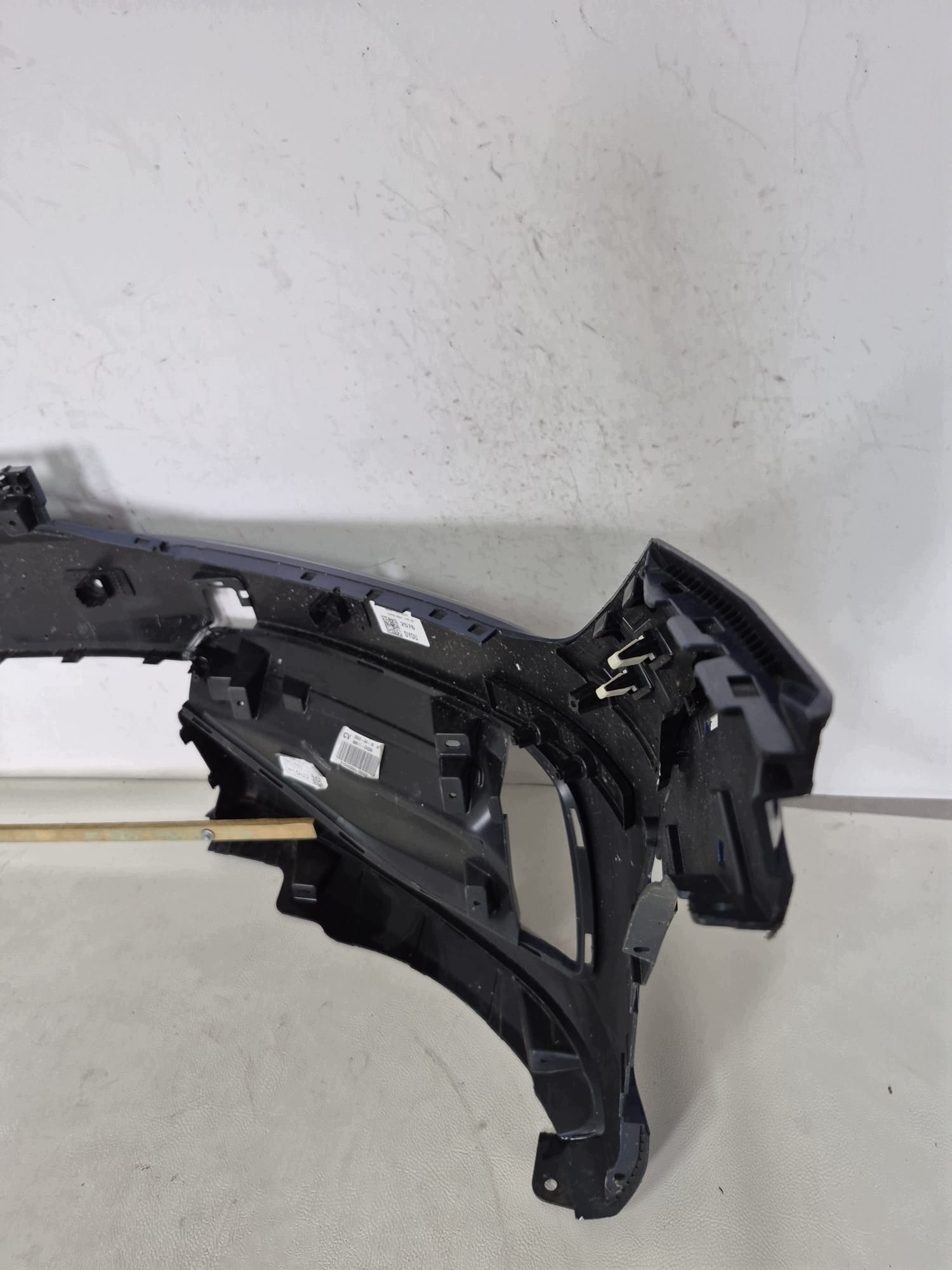 KIA EV6 GT 21-24 bumper front front PDC
