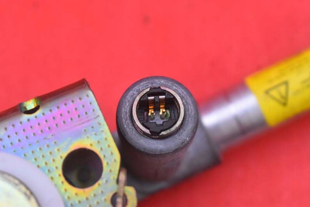 sicherheitsgurt rechts heck 00063774 BMW E65 01-05