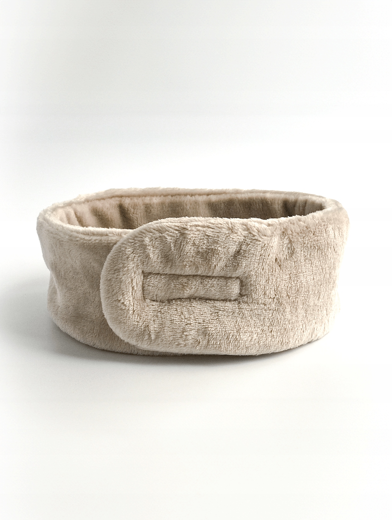 OPASKA KOSMETYCZNA DO WŁOSÓW PLUSZOWA NA RZEP CAPPUCCINO CHILA Stan opakowania oryginalne