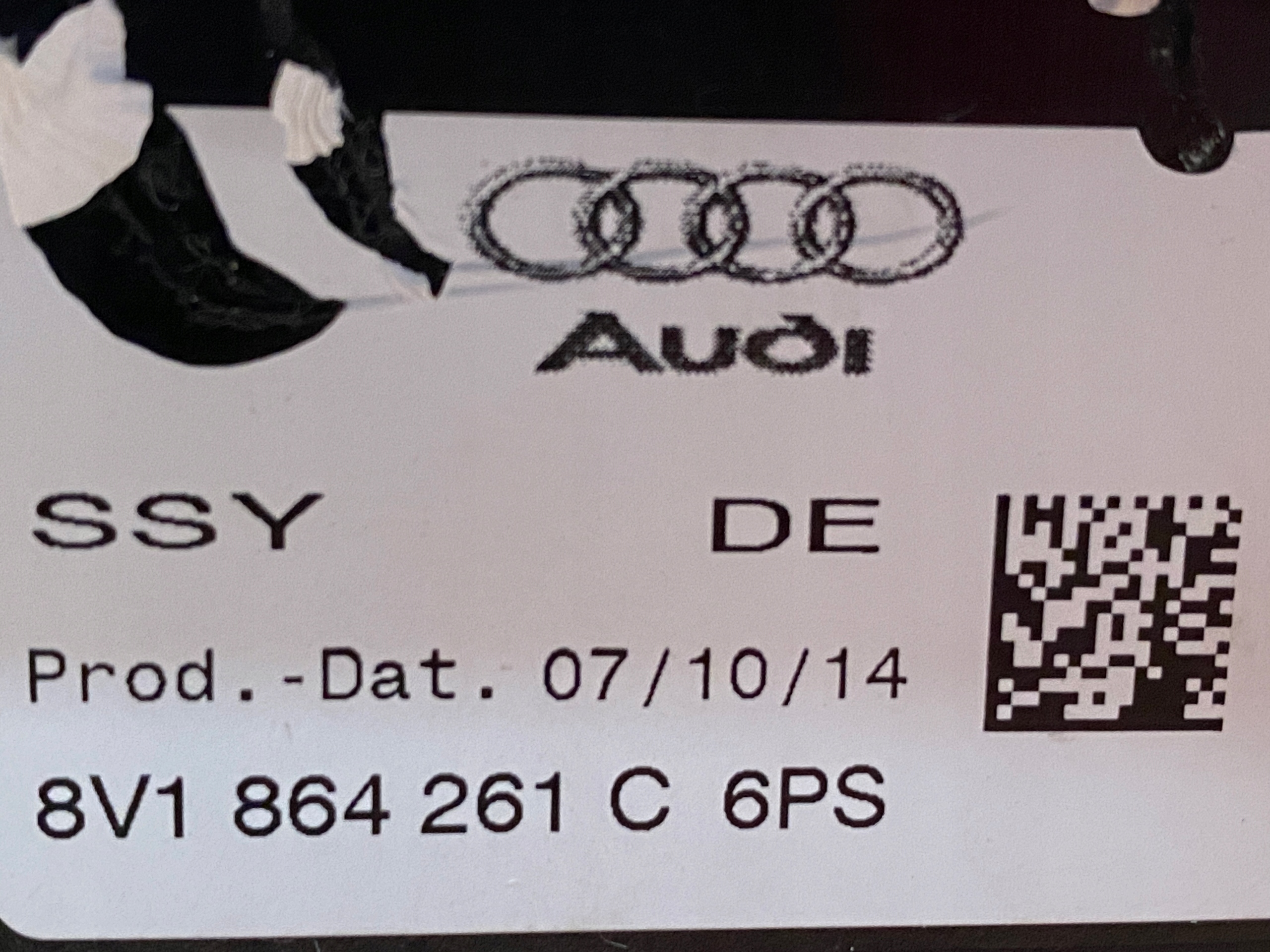 AUDI A3 8V TUNEL central 8V1864261C