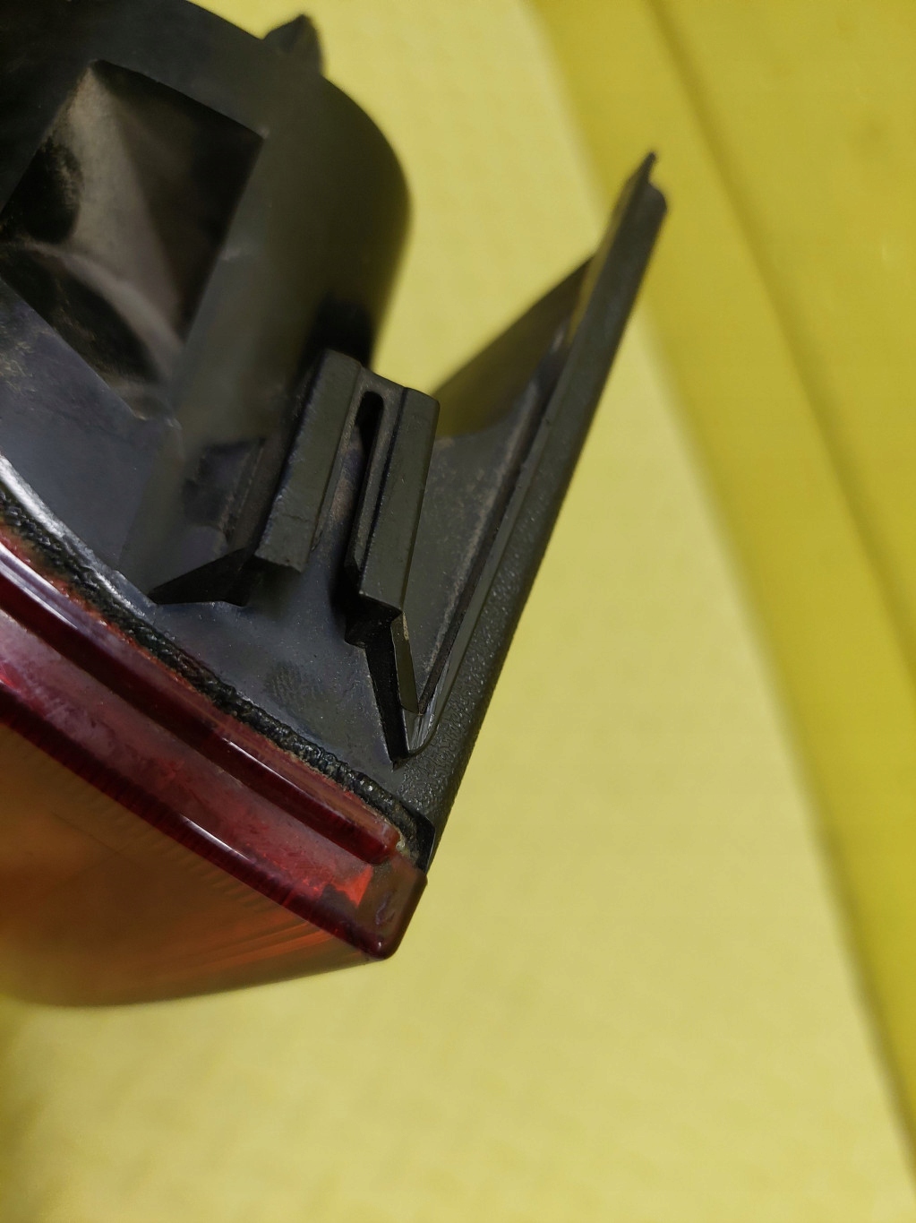 VOLVO XC70 II KOMBI light left rear part