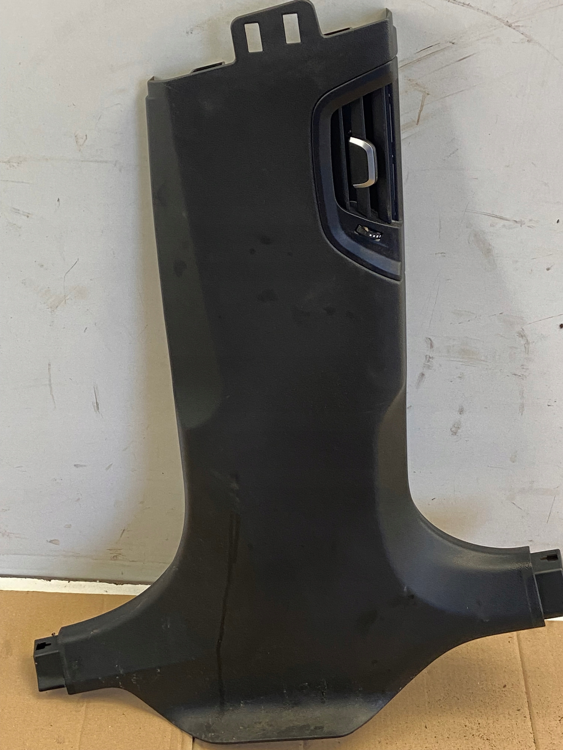 7384532 - M5 F90 G30 кришка стійки права обшивка