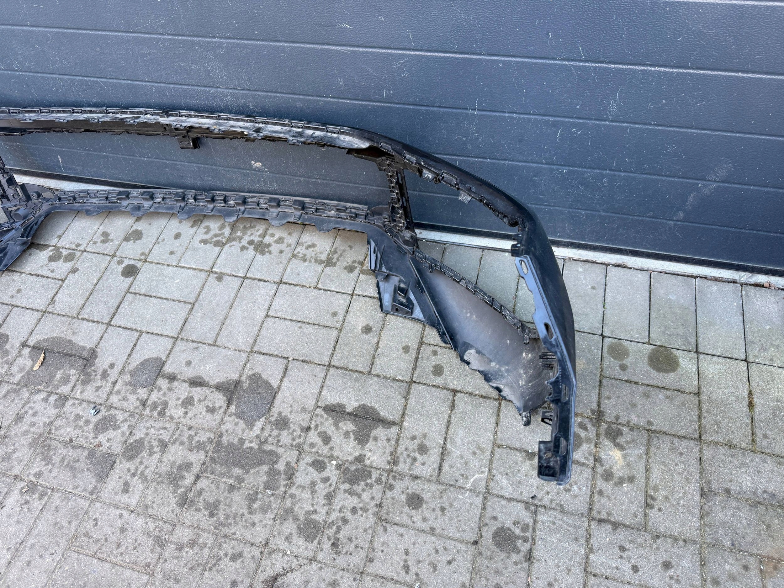 Vw Touareg 760 23- Lift r line bumper front front