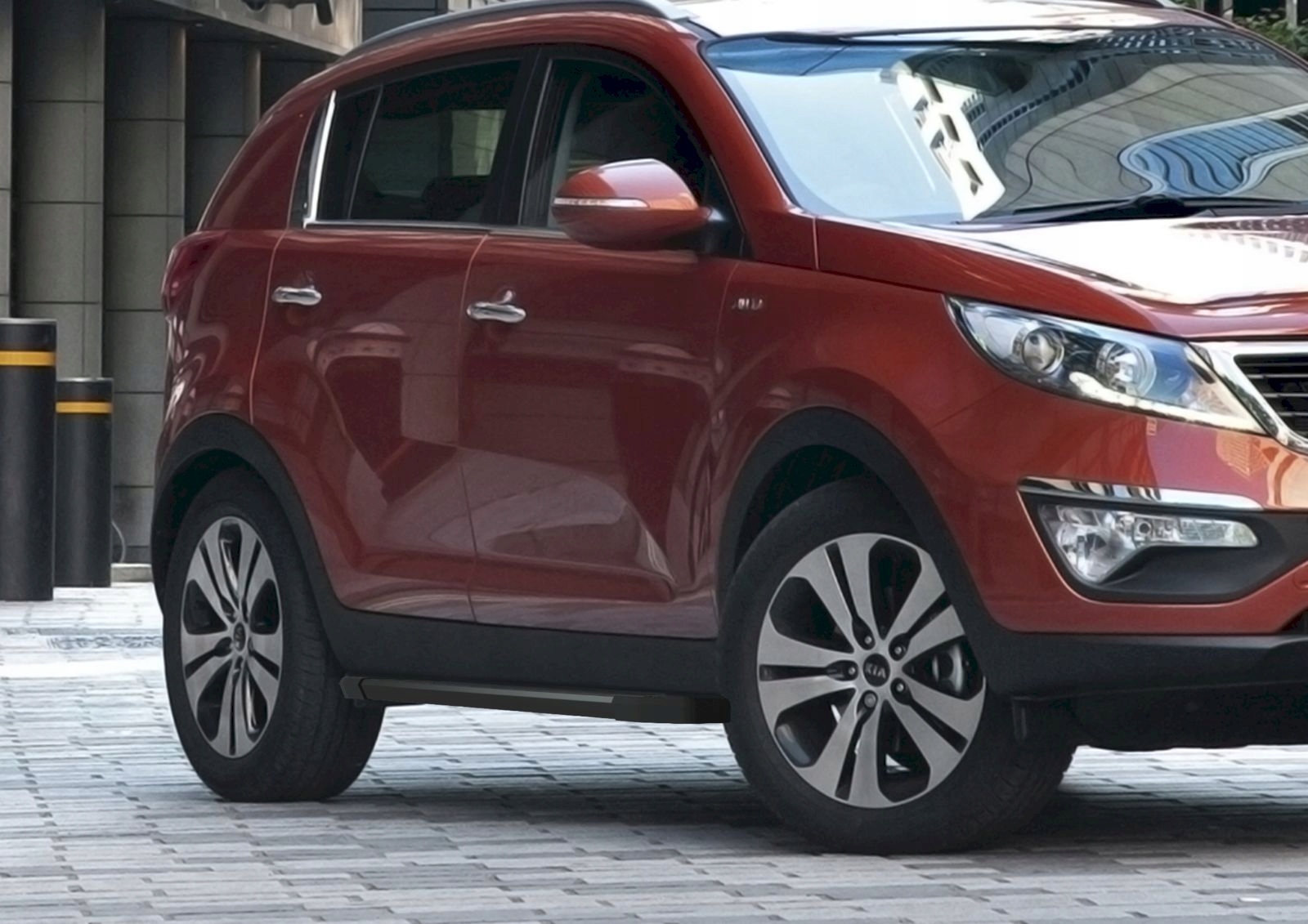 Stopnie boczne Kia Sportage 2010-15 orurowanie TUV