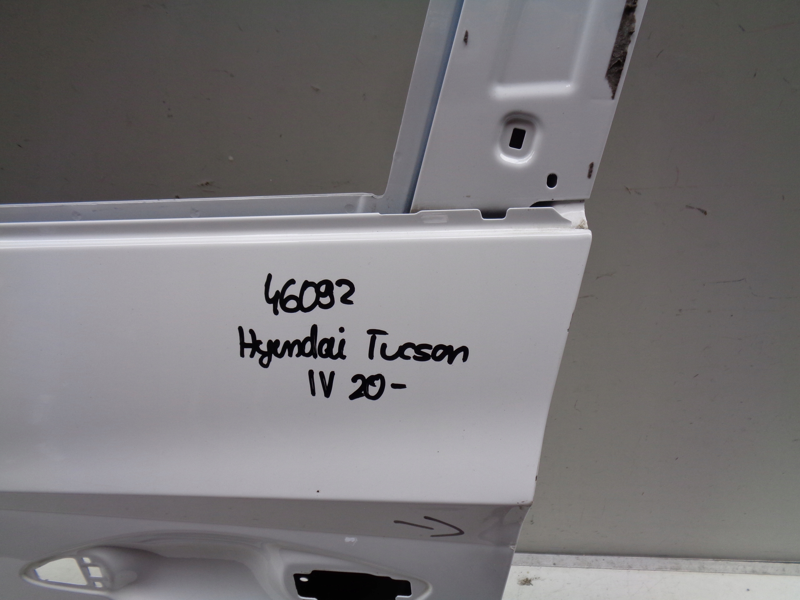 door left front HYUNDAI TUCSON IV 20- NR 46092