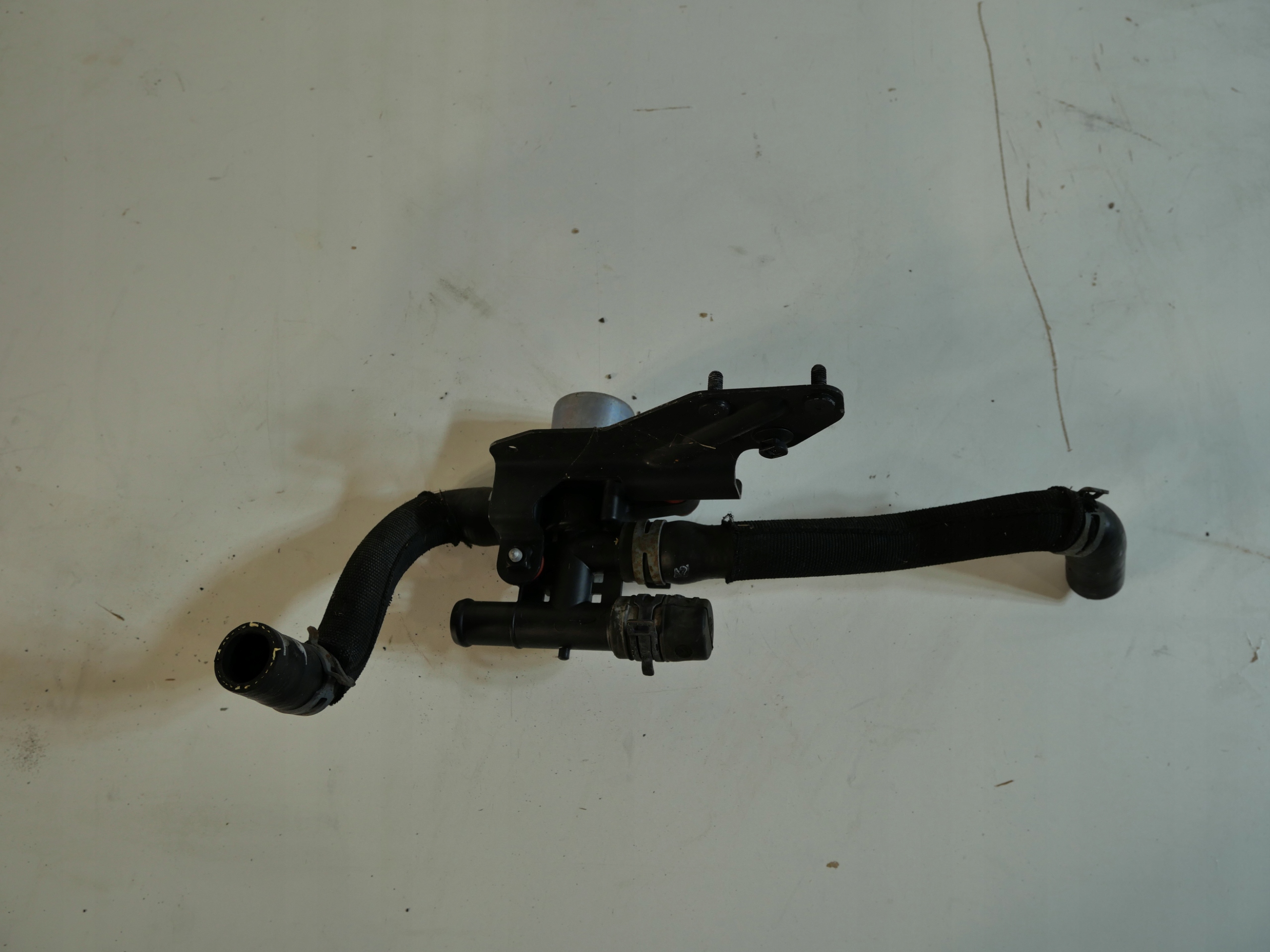 VW AUDI Vanne Électromagnétique 8E0820036