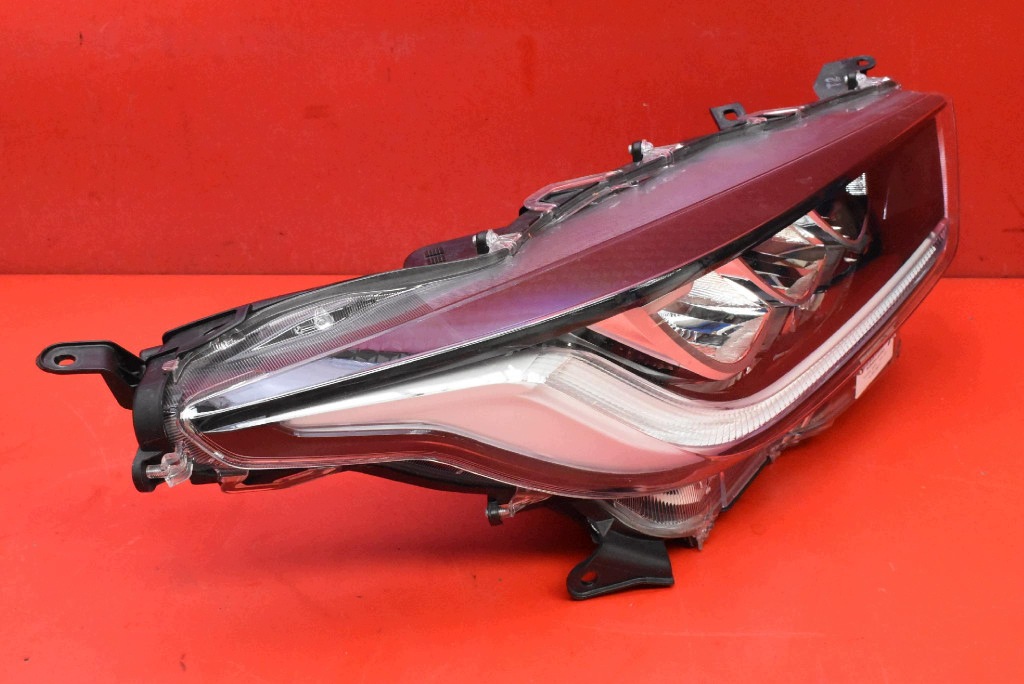REFLEKTOR right light front FULL LED EU 52-333 TOYOTA YARIS 4 IV GR 20-24