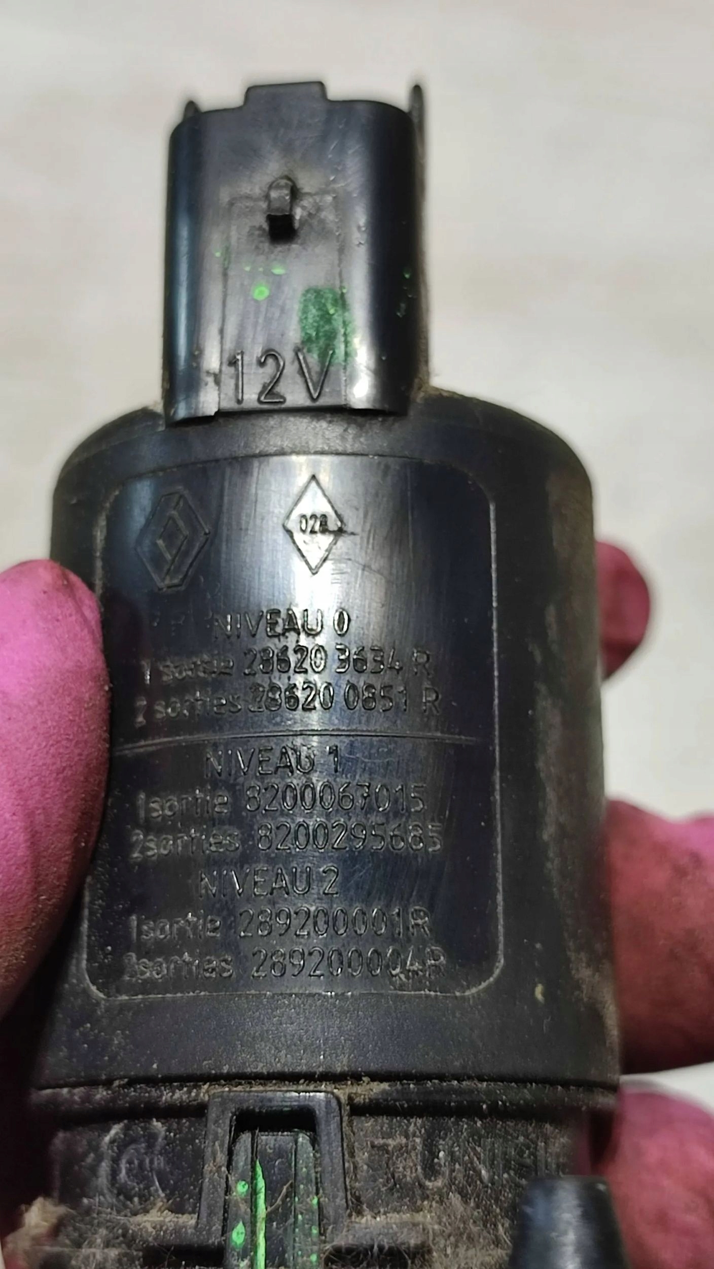 Dacia Duster II 17r 1.2 Pumpe Spritzdüse