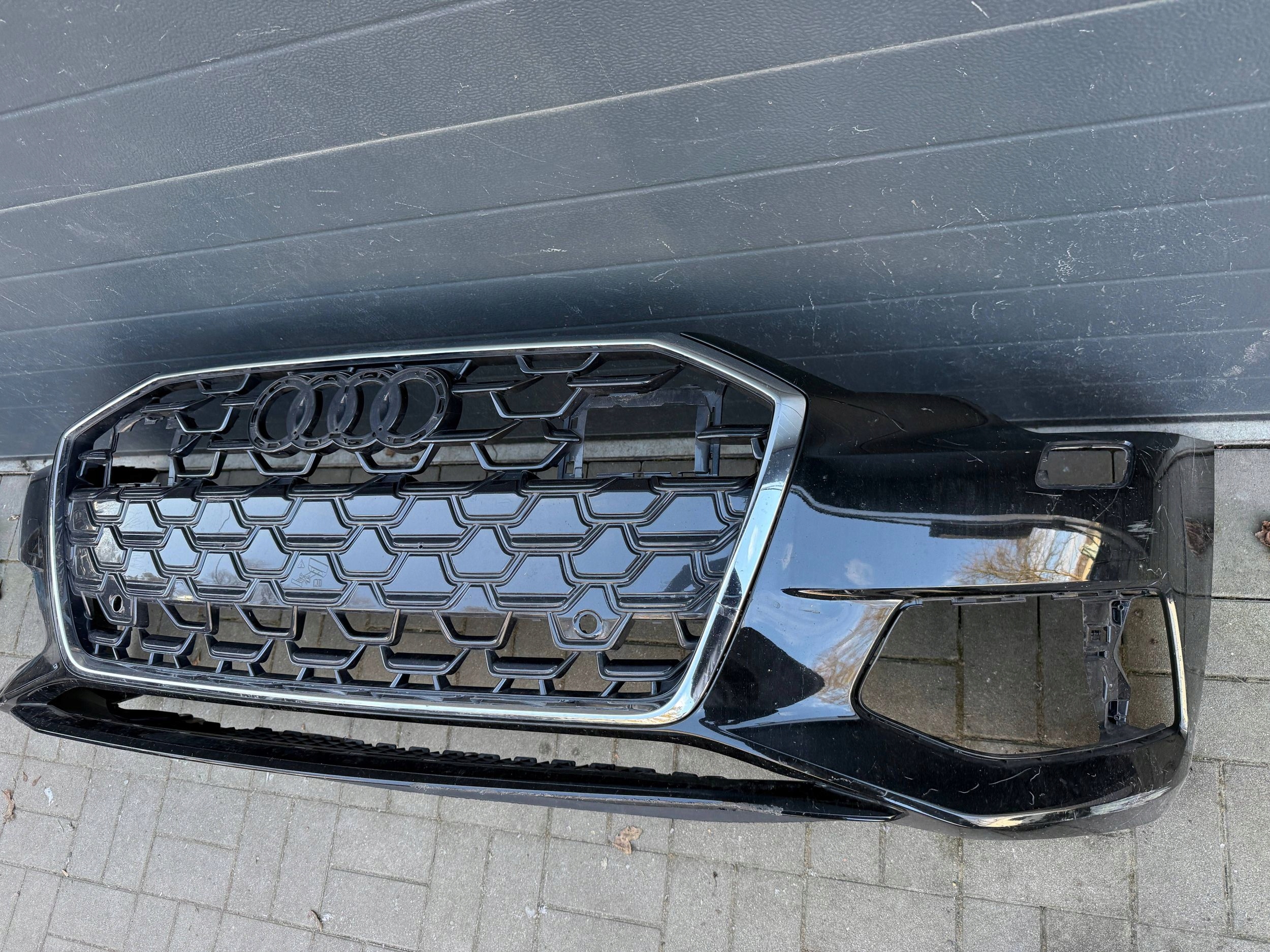 Audi A6 4k 18- nárazník předek přední