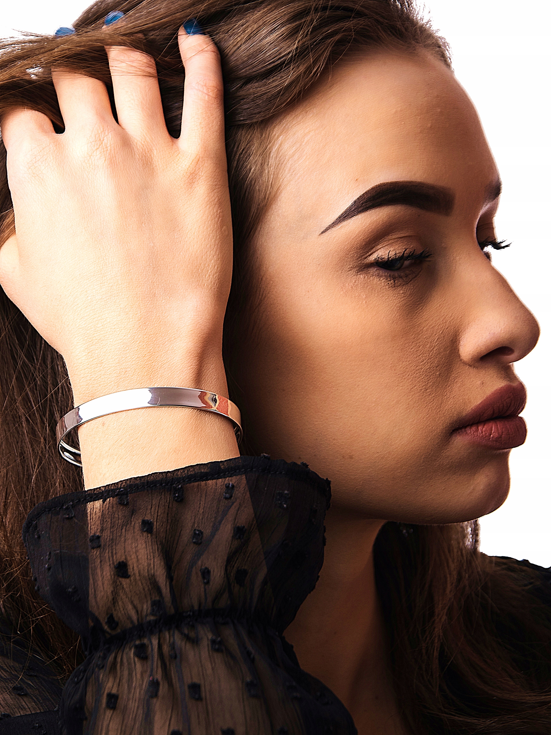 NŐI EZÜST KARKÖTŐ 925 ELEGÁNS 925 EZÜST + GRAVÍROZÁS Anyag ezüst