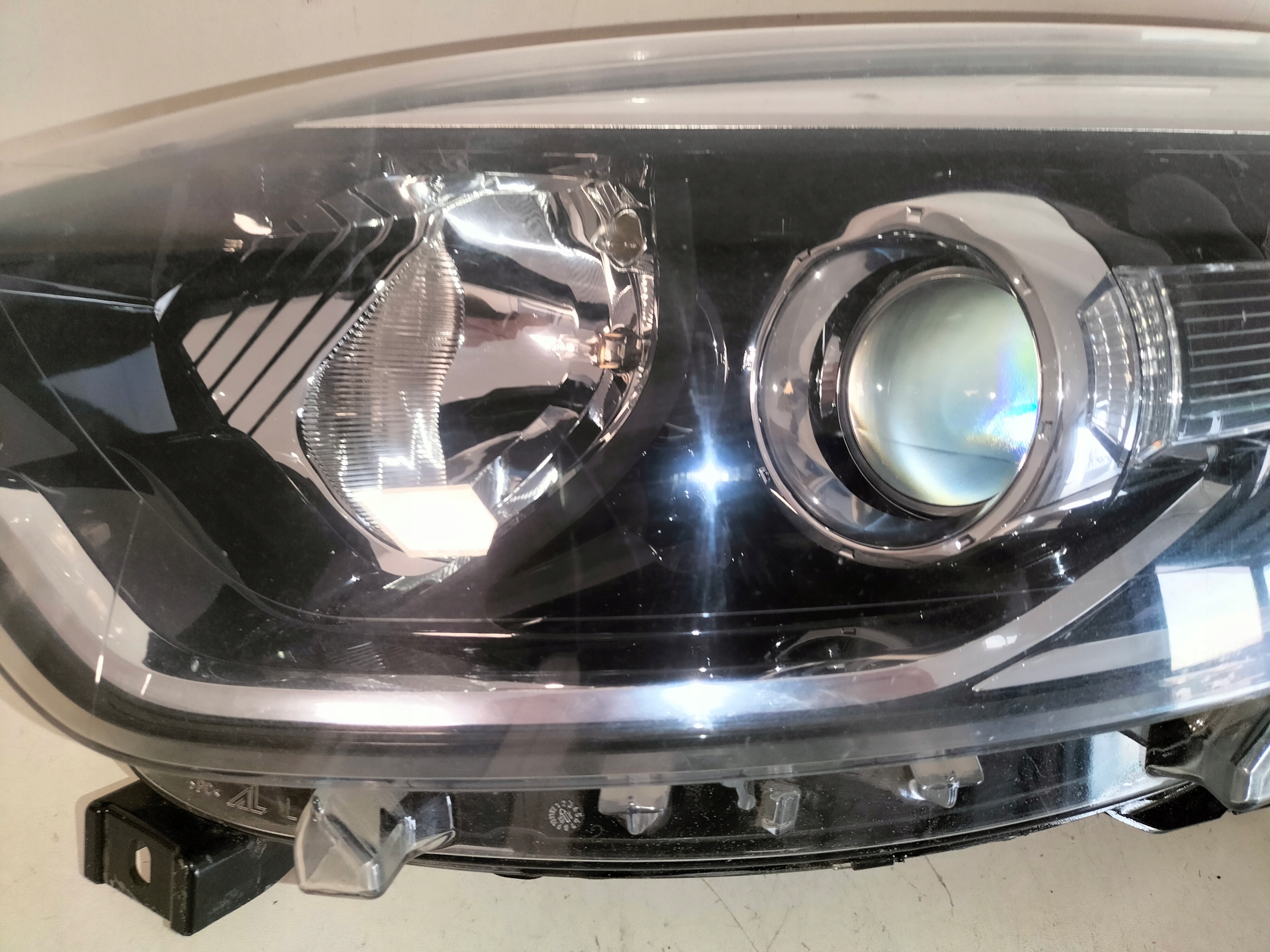 light front reflektor left RENAULT CAPTUR and 13