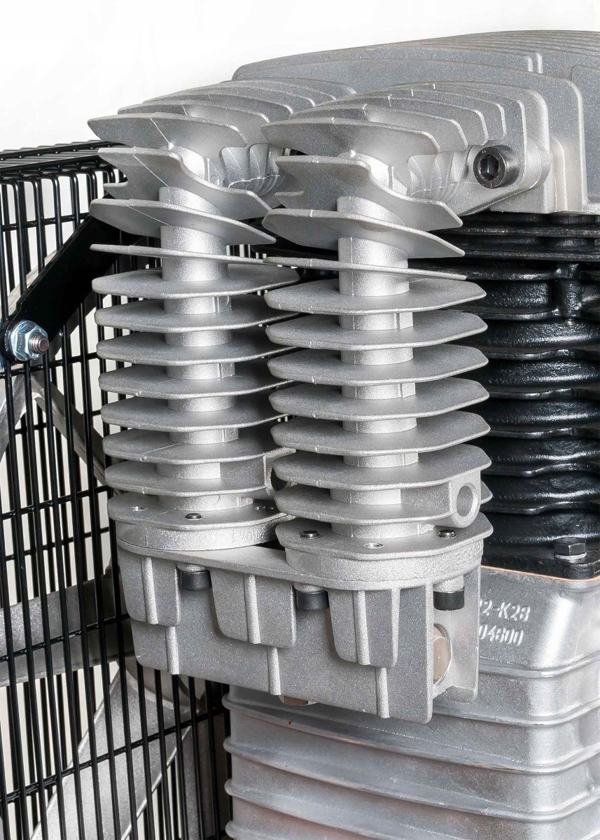 Kompresor dwutłokowy HK 650-270 Pro 11 bar 5.5 KM/4 kW 400V 612 l/min 270 l Typ kompresor olejowy