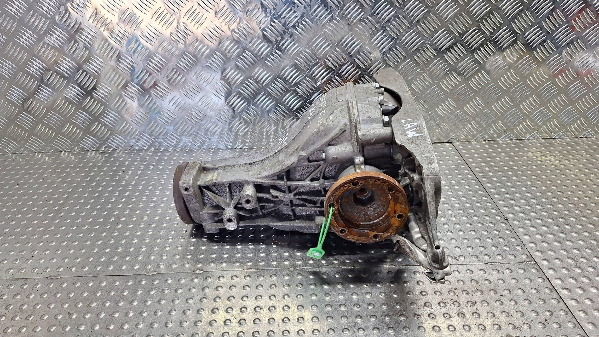 differential diff rear part LWV 0AR525053E AUDI A7 A6 C7 Q5 8R A8 4H D4
