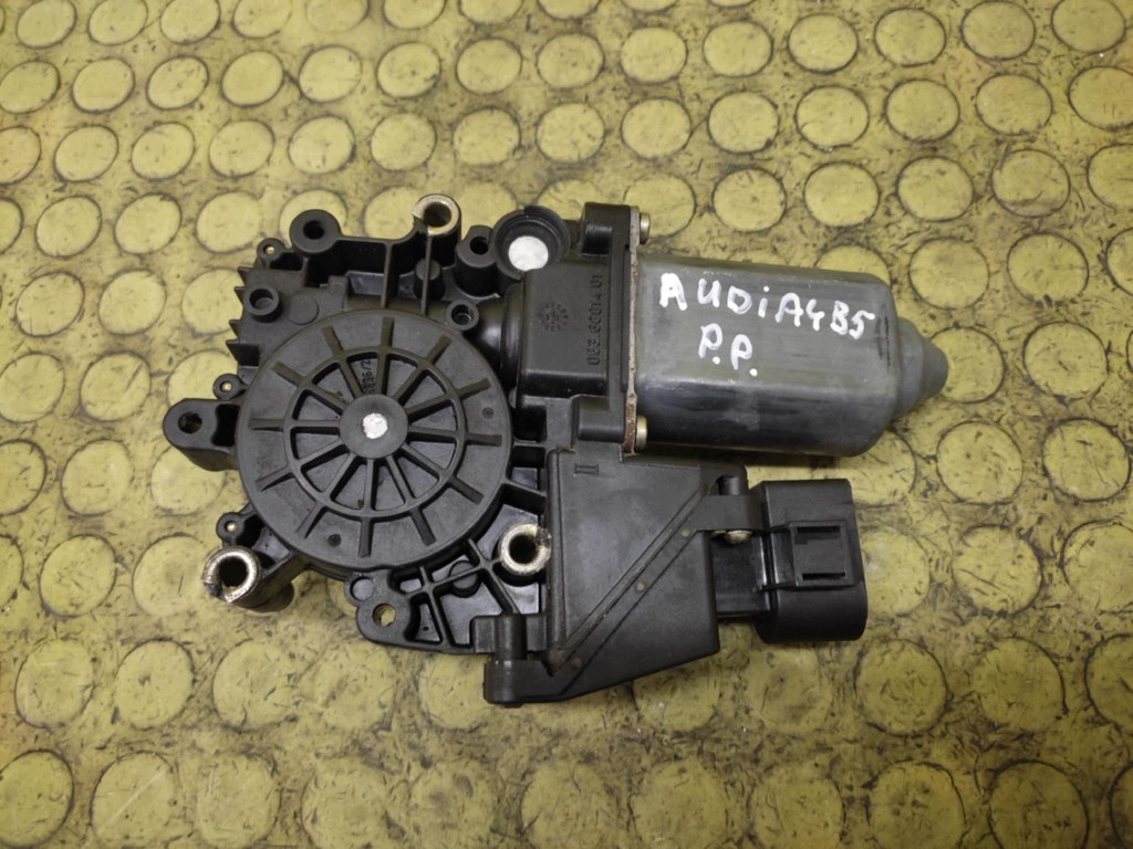 AUDI A4 B5 mini motor windows right front 113846113