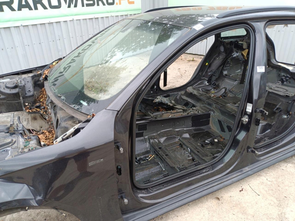 AUDI A4 B8 ĆWIARTKA PRÓG SŁUPEK LEWY Numer katalogowy części 01