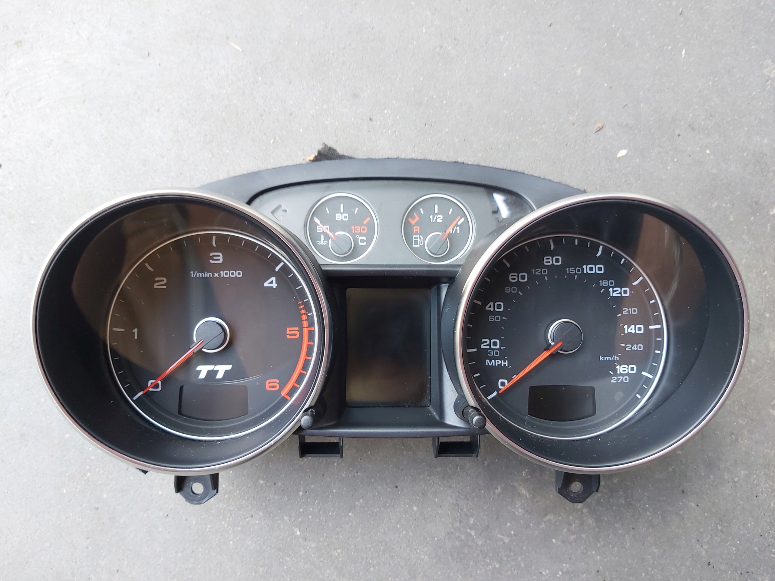 dials 8J0920980B AUDI TT 8J QUATTRO 2.0 TDI