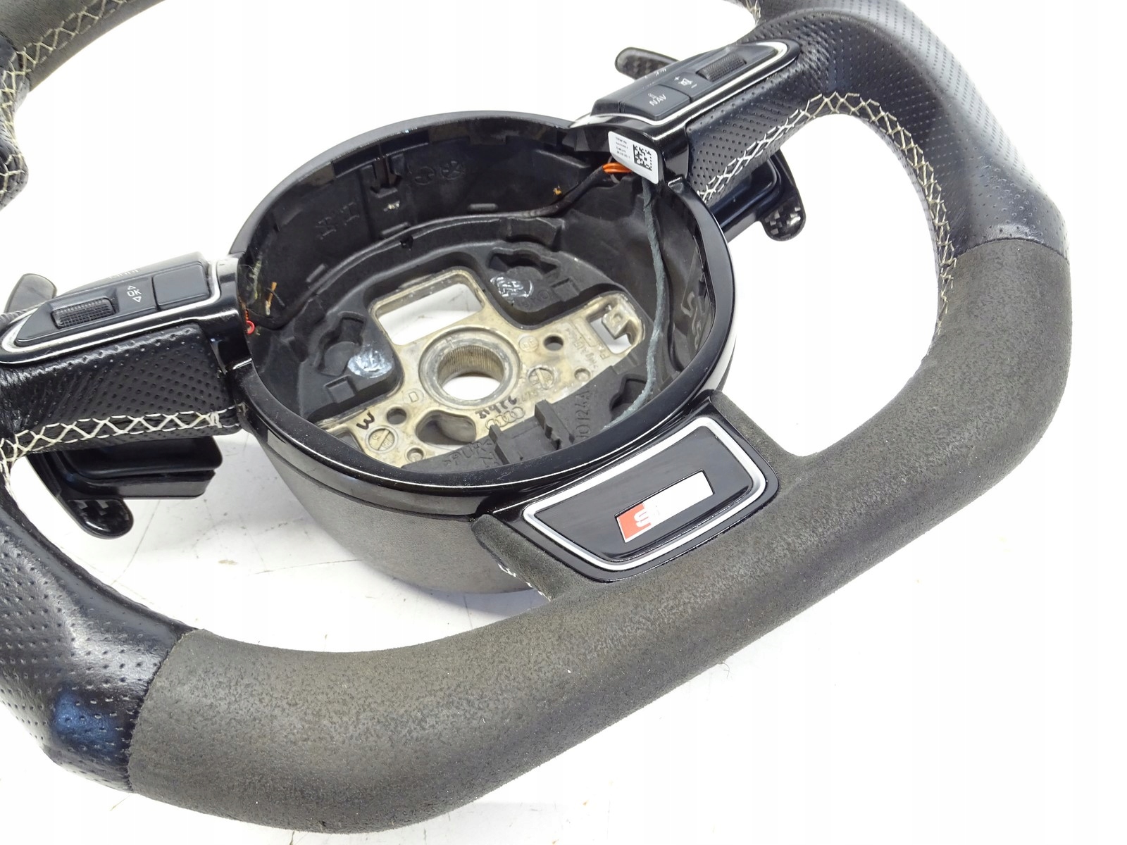 lenkrad MULTIFUNKCYJNA AUDI A3 8V Q3 8U SCIETA S-LINE 8U0124A