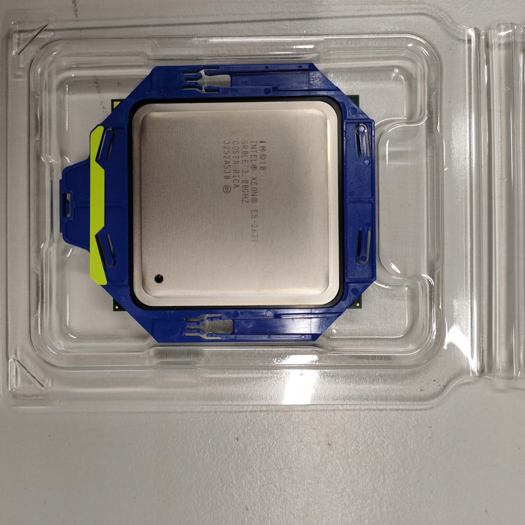 Intel Xeon Procesor E5-2637 5M 3GHz Cpu 670539-001