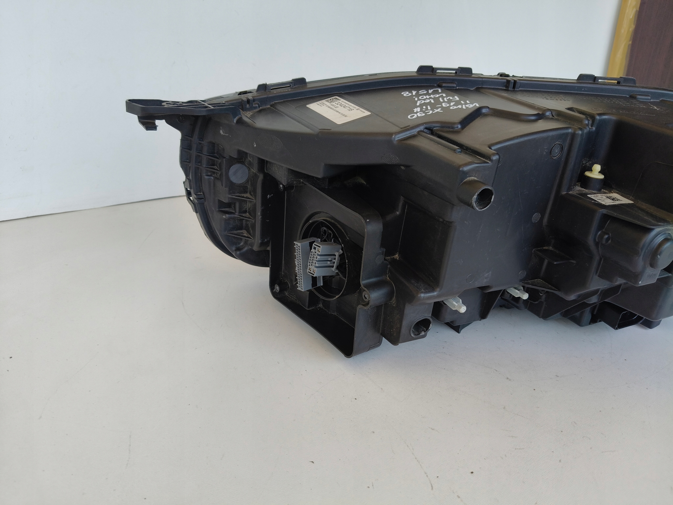 light right REFLEKTOR VOLVO XC90 II 19- LIFT FULL LED ACTIVE HIGH BEAM