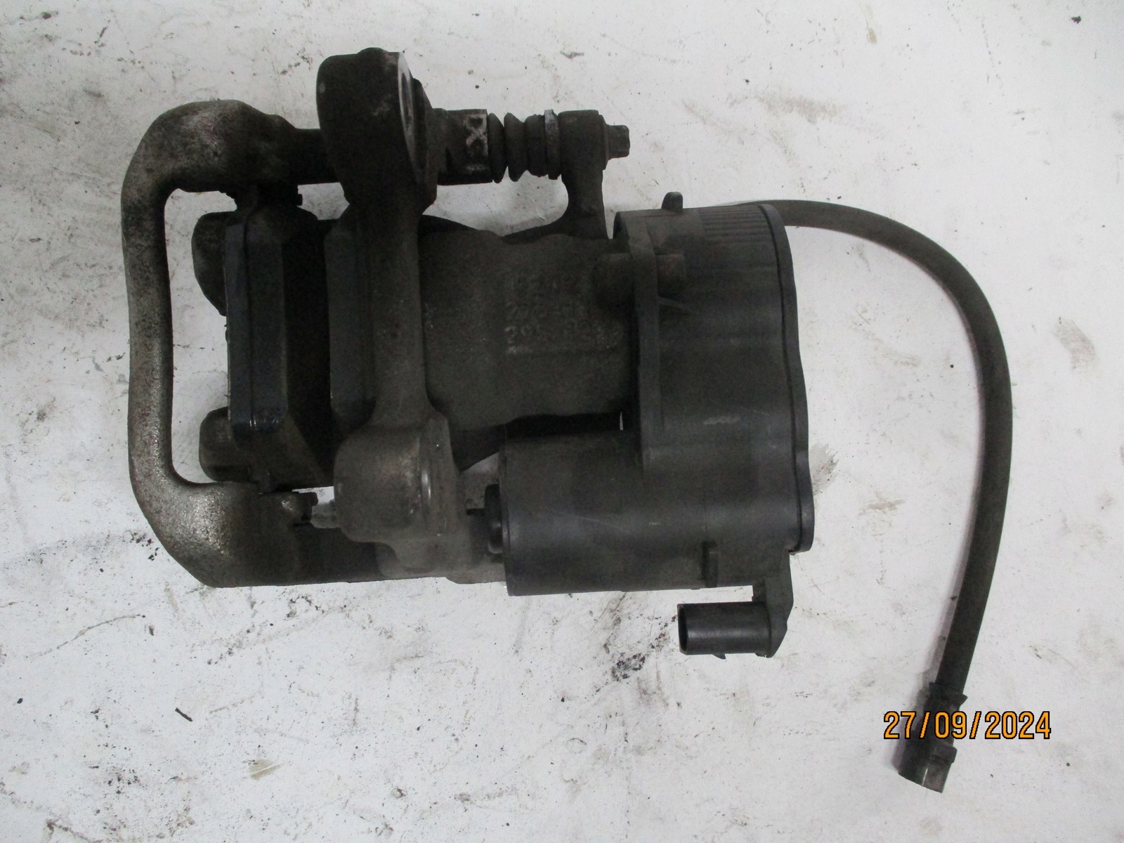 caliper rear part MERCEDES GLB 247 right left