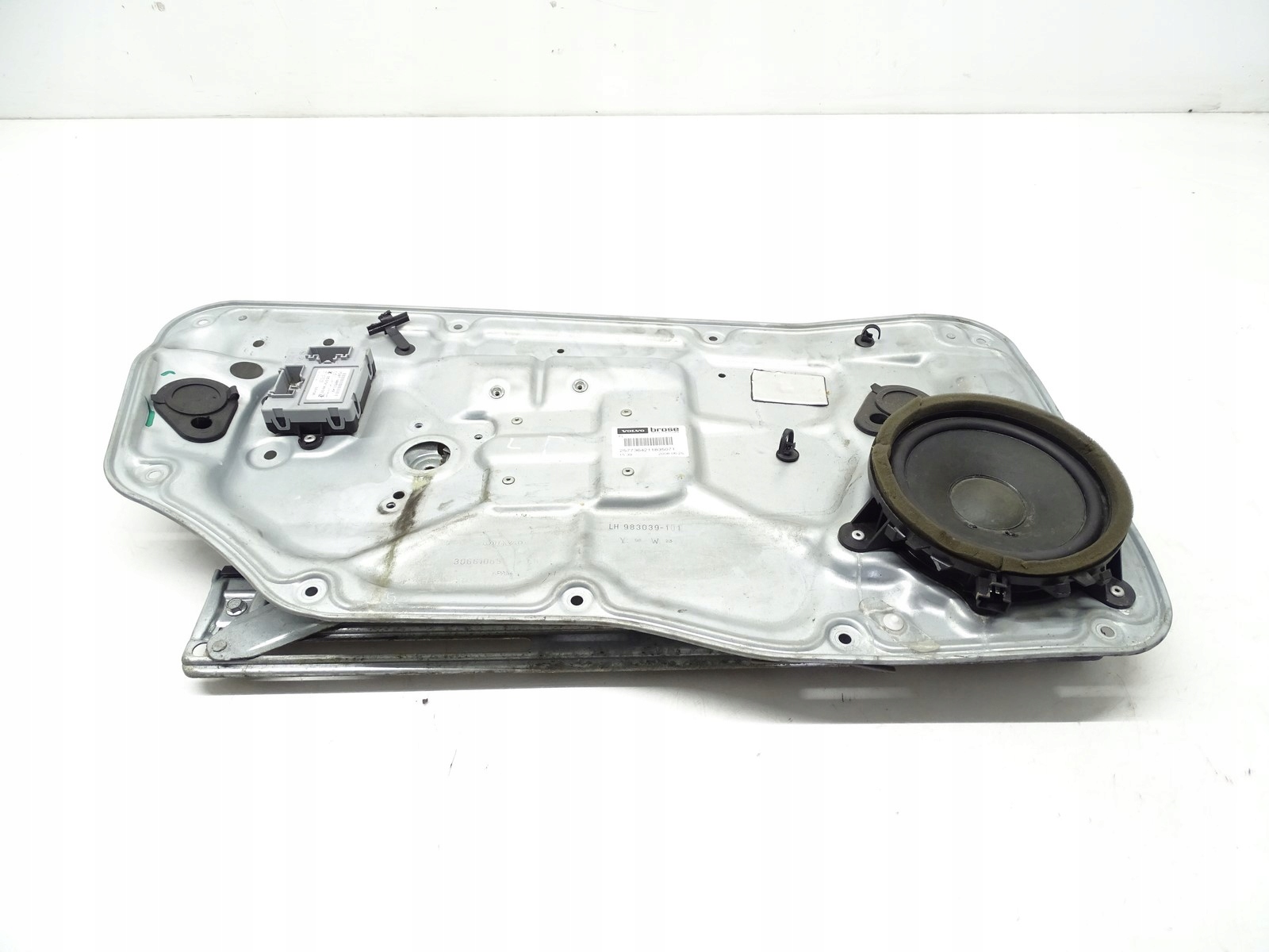 mechanism window regulator left front VOLVO S80 V70 983039-101