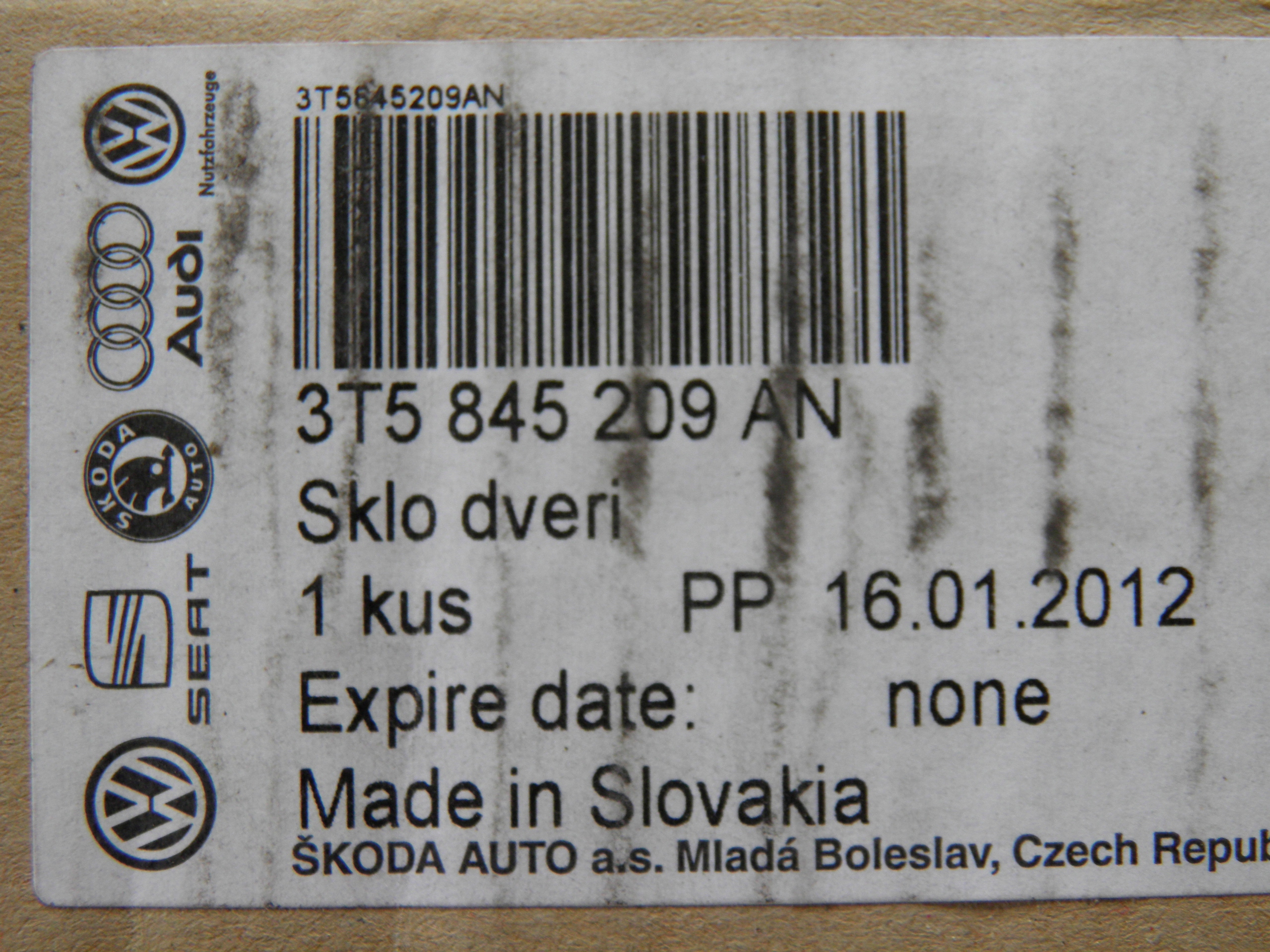 SZYBA TRÓJKĄT DRZWI SUPERB II LEWY TYŁ 11R 3T5845209AN Producent części Skoda OE