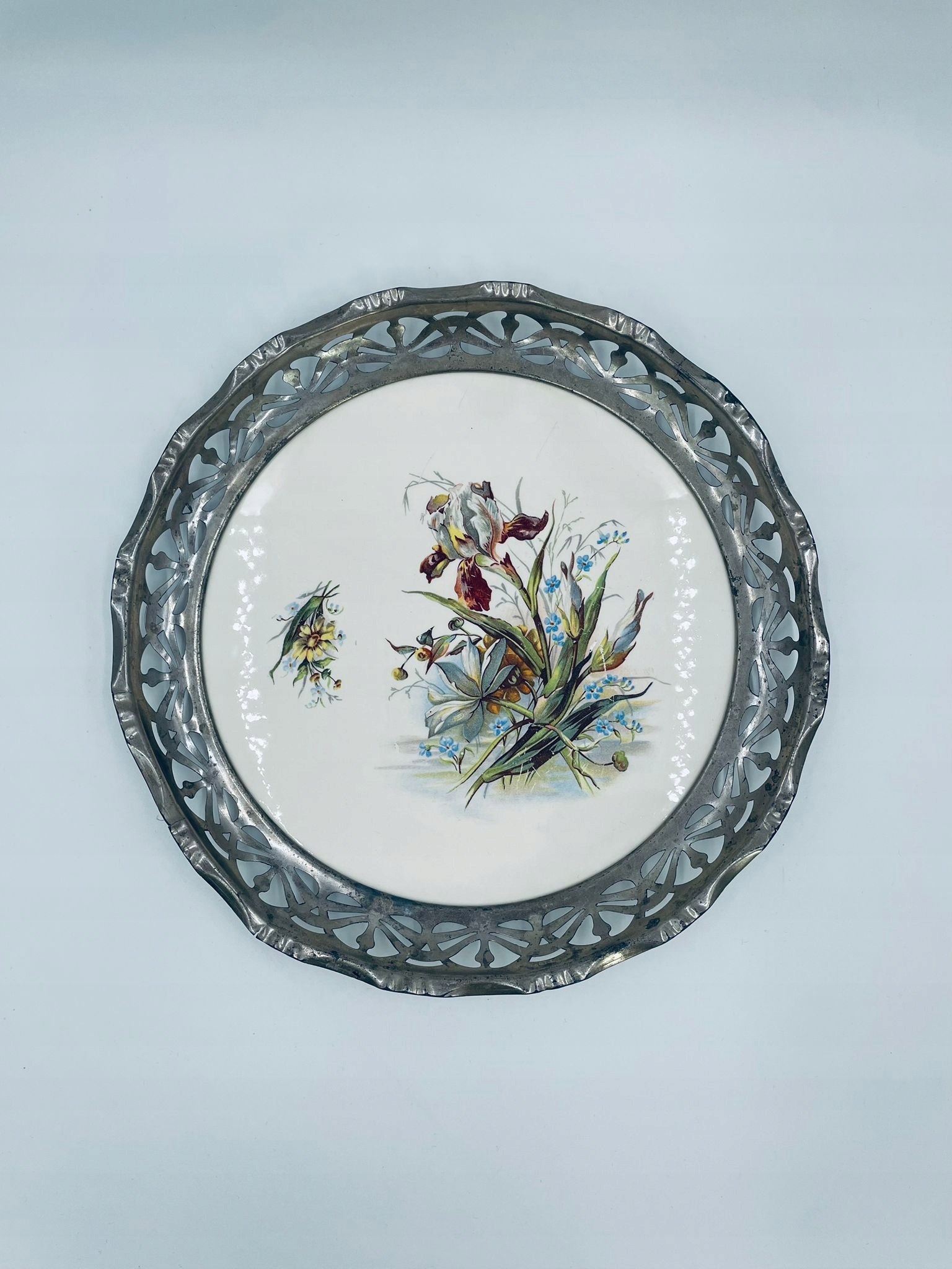 Zabytkowa taca, patera Max Dannahorn