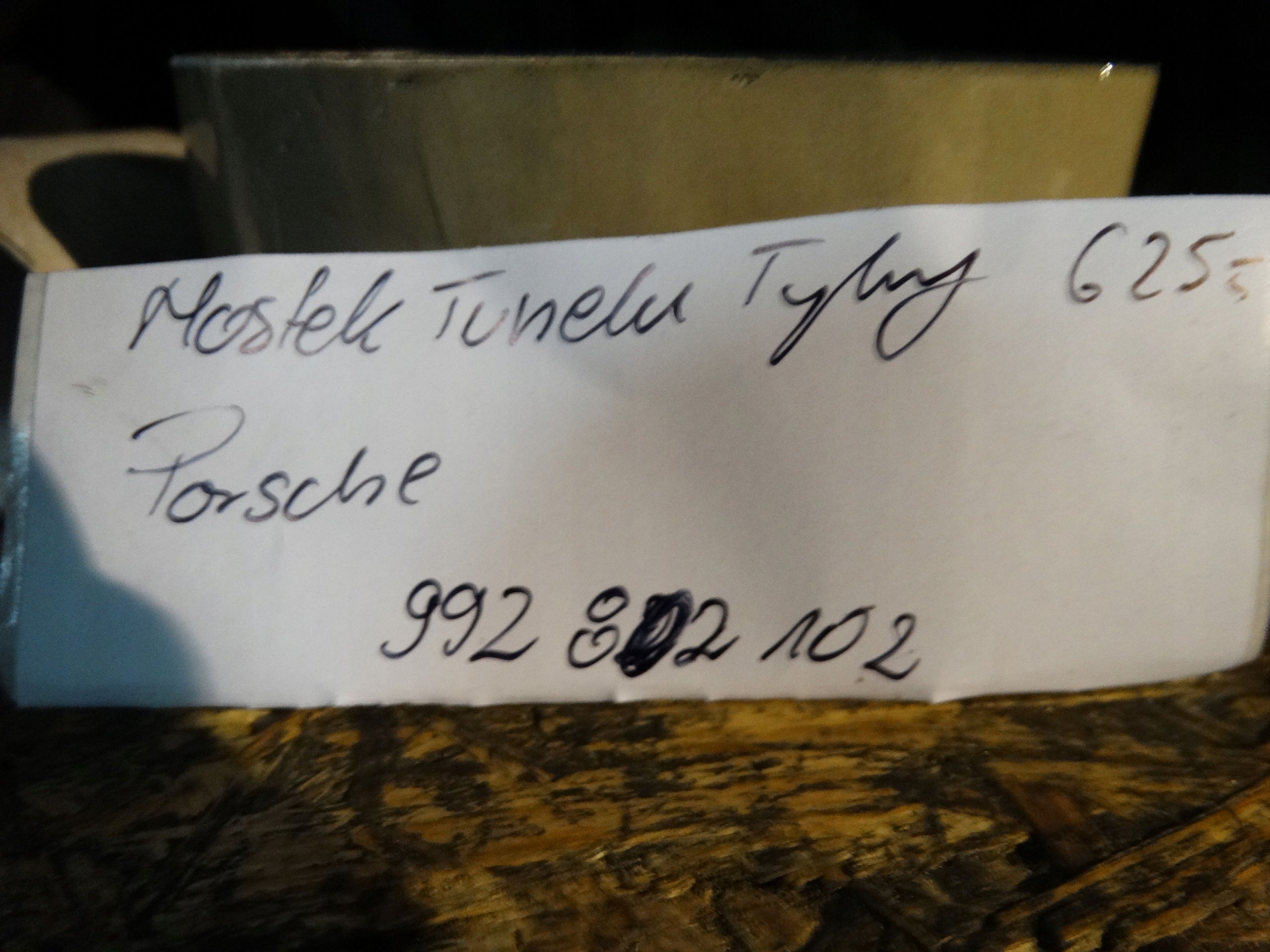 perfect condition console MOSTEK tunnel rear PORSCHE 992 1