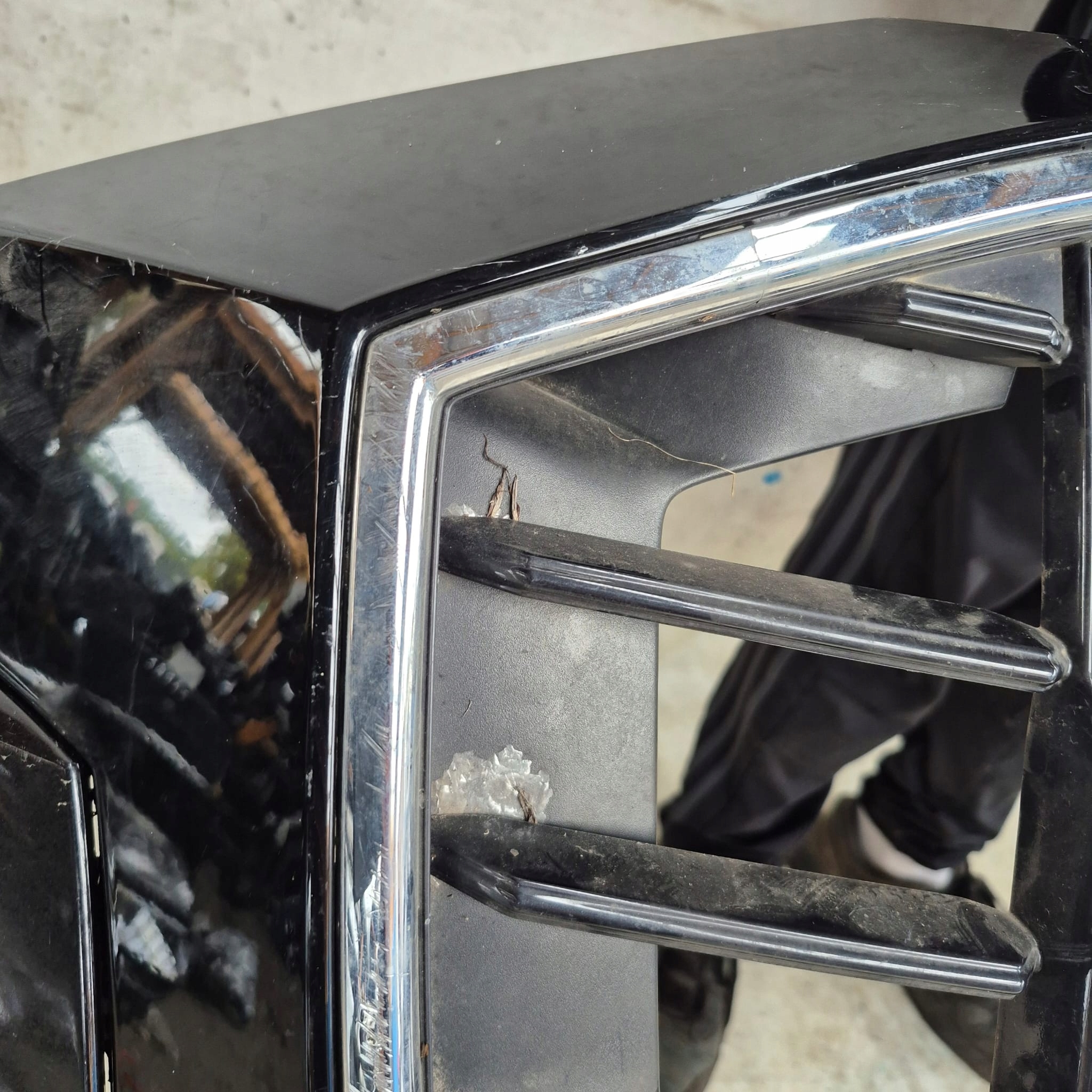 AUDI Q8 S-LINE 18-23 bumper front front PDC