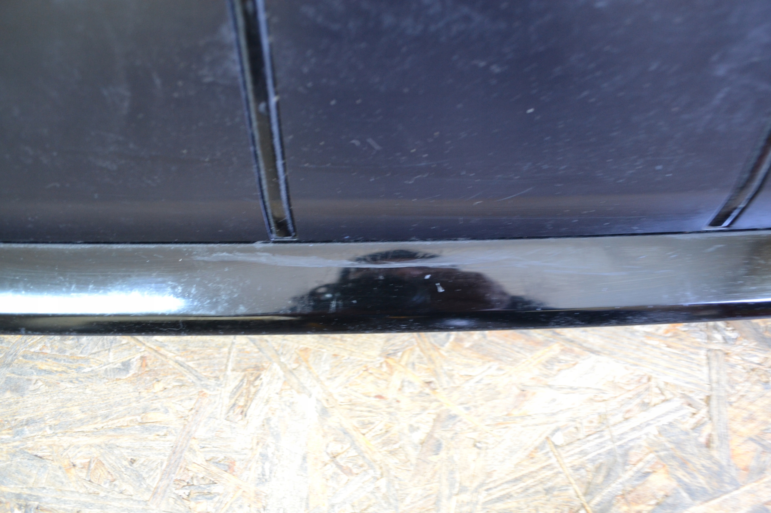 решетка радиатора Q7 4M0853651AJ 4M0853651AH