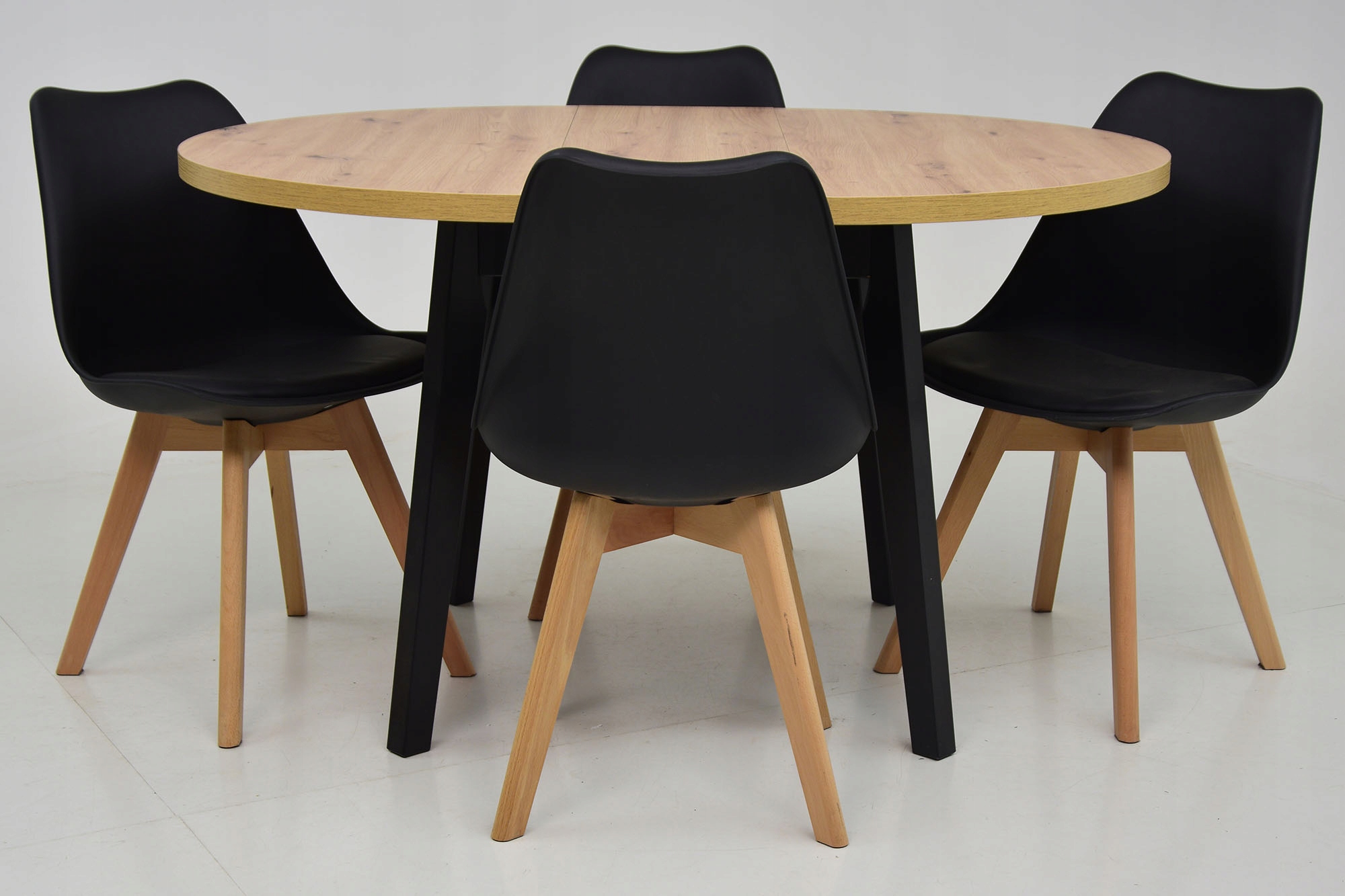 Stół okrągły 100/130 cm + 4 krzesła skandynawskie Kształt blatu okrągły