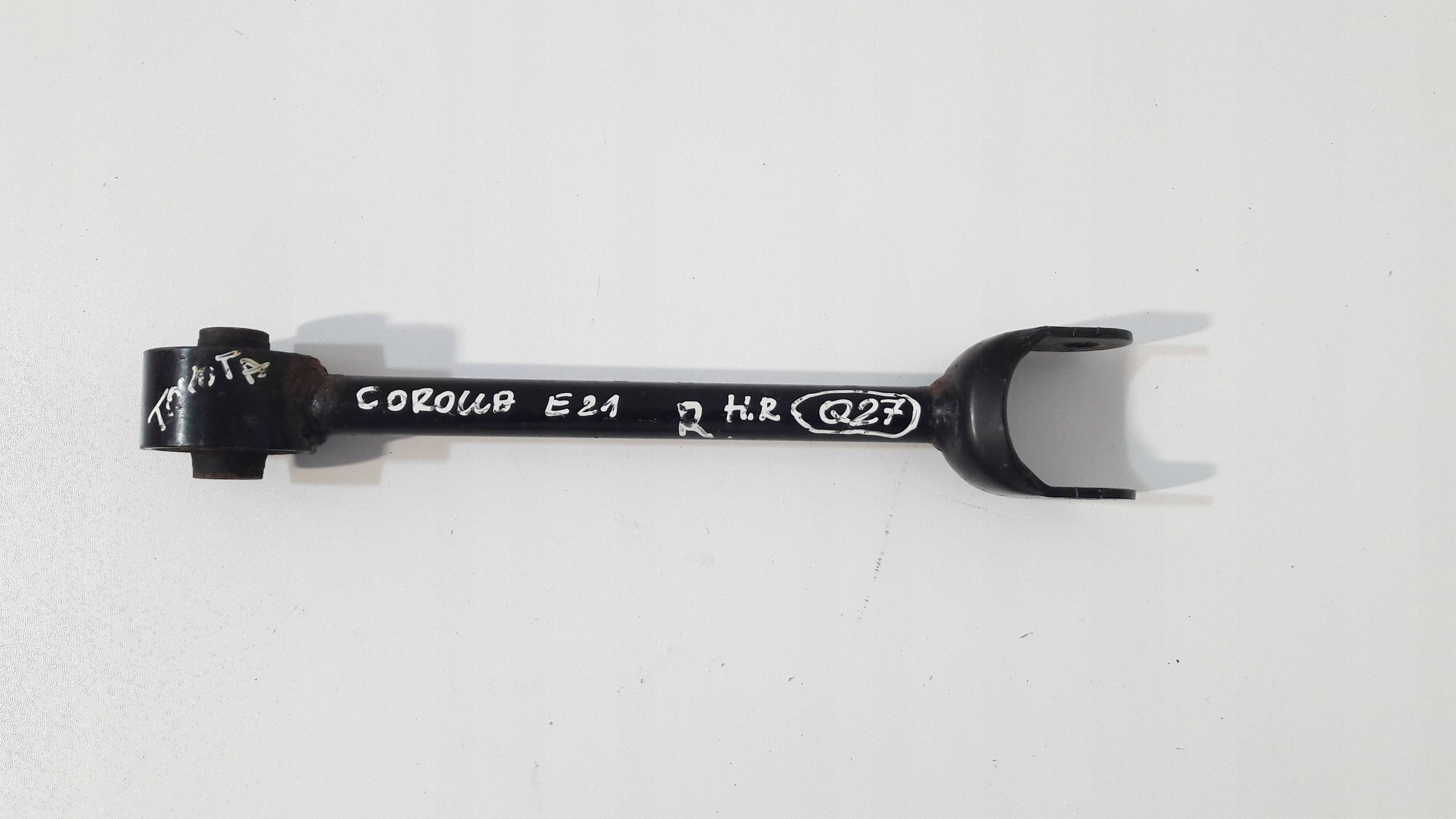 Toyota Corolla E210 E21 arm rear right (Q27)