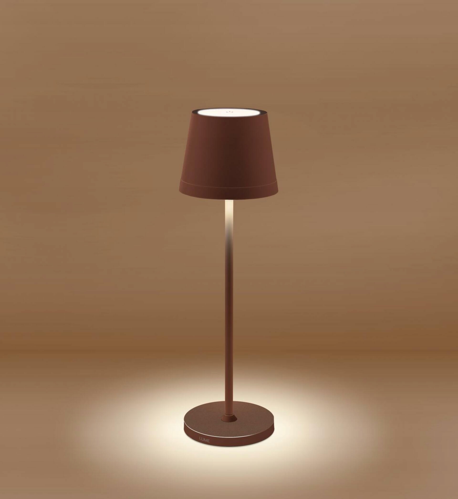 Centúry Nabíjacie stmievateľné Led svietidlo Lume Plus corten 2,2W 2700K IP54