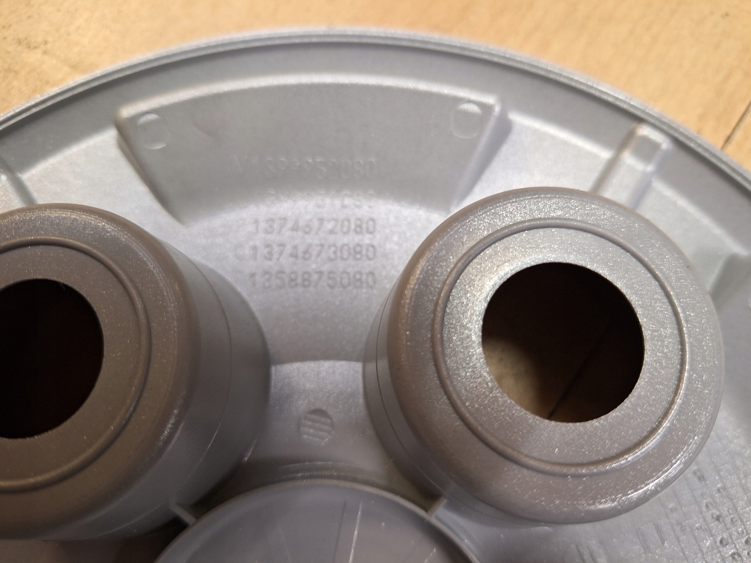 KOŁPAK KOŁA OPEL MOVANO C - 1680709680 EAN (GTIN) 5902135471739